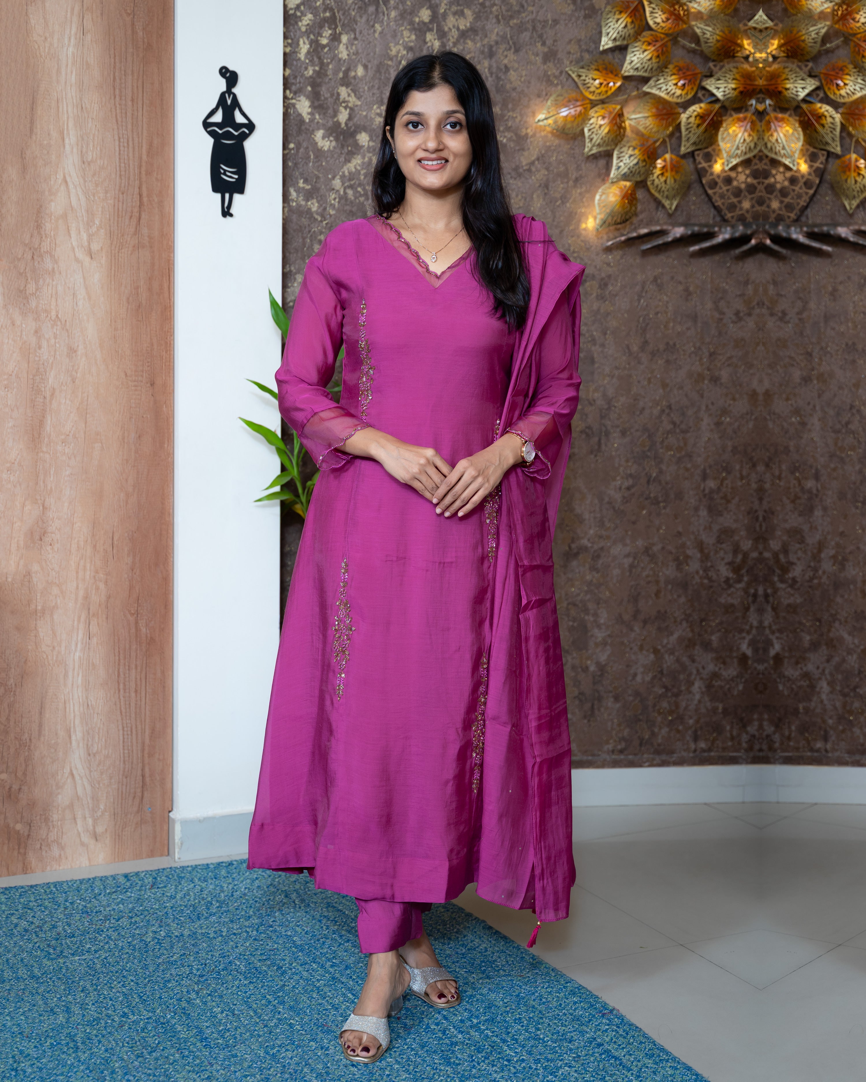 Load image into Gallery viewer, Mulchanderi Suit-7760
