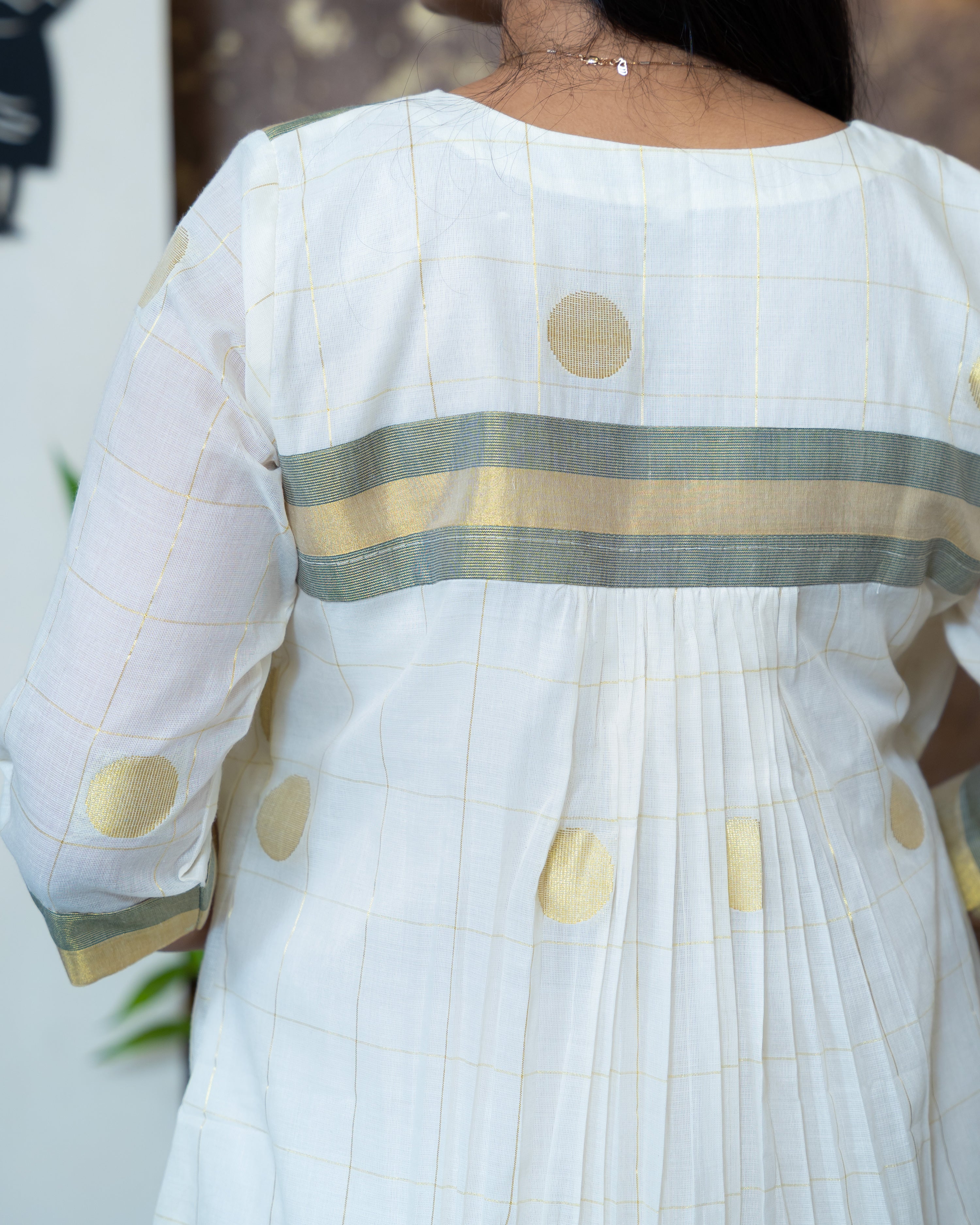 Load image into Gallery viewer, Cotton Designer Kurti(Pre-Order)-1049
