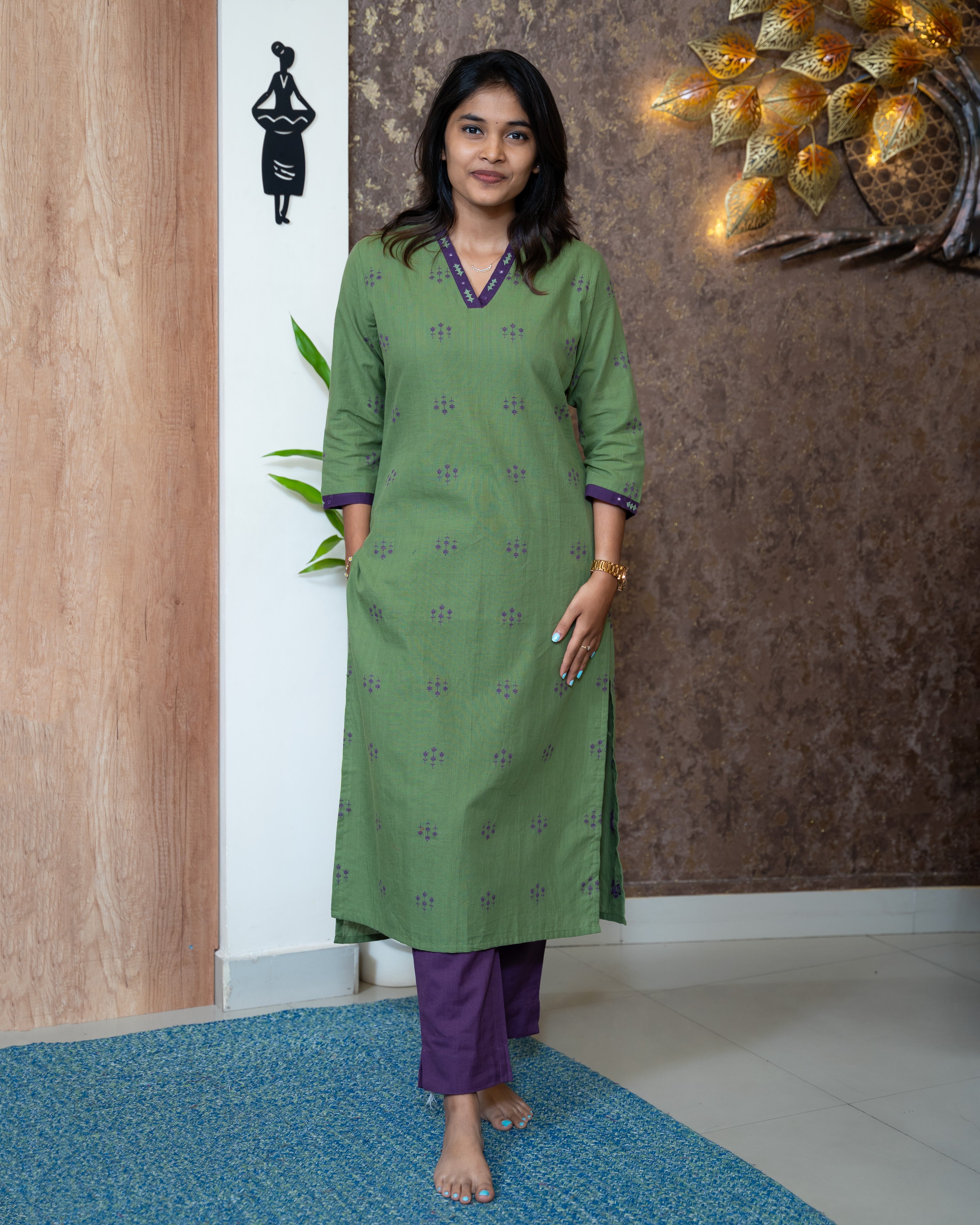 Load image into Gallery viewer, Cotton Kurti-7802
