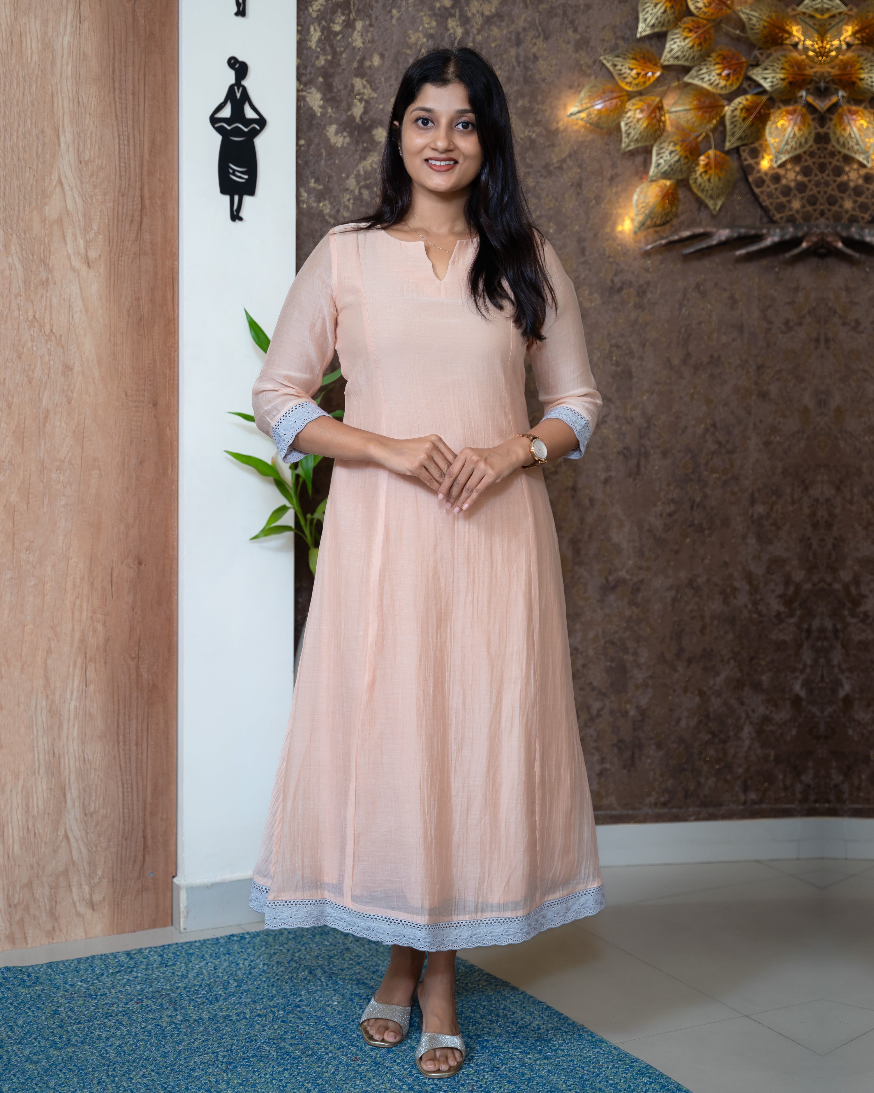 Load image into Gallery viewer, Mul Chanderi Designer Kurti(Pre-Order)-1013
