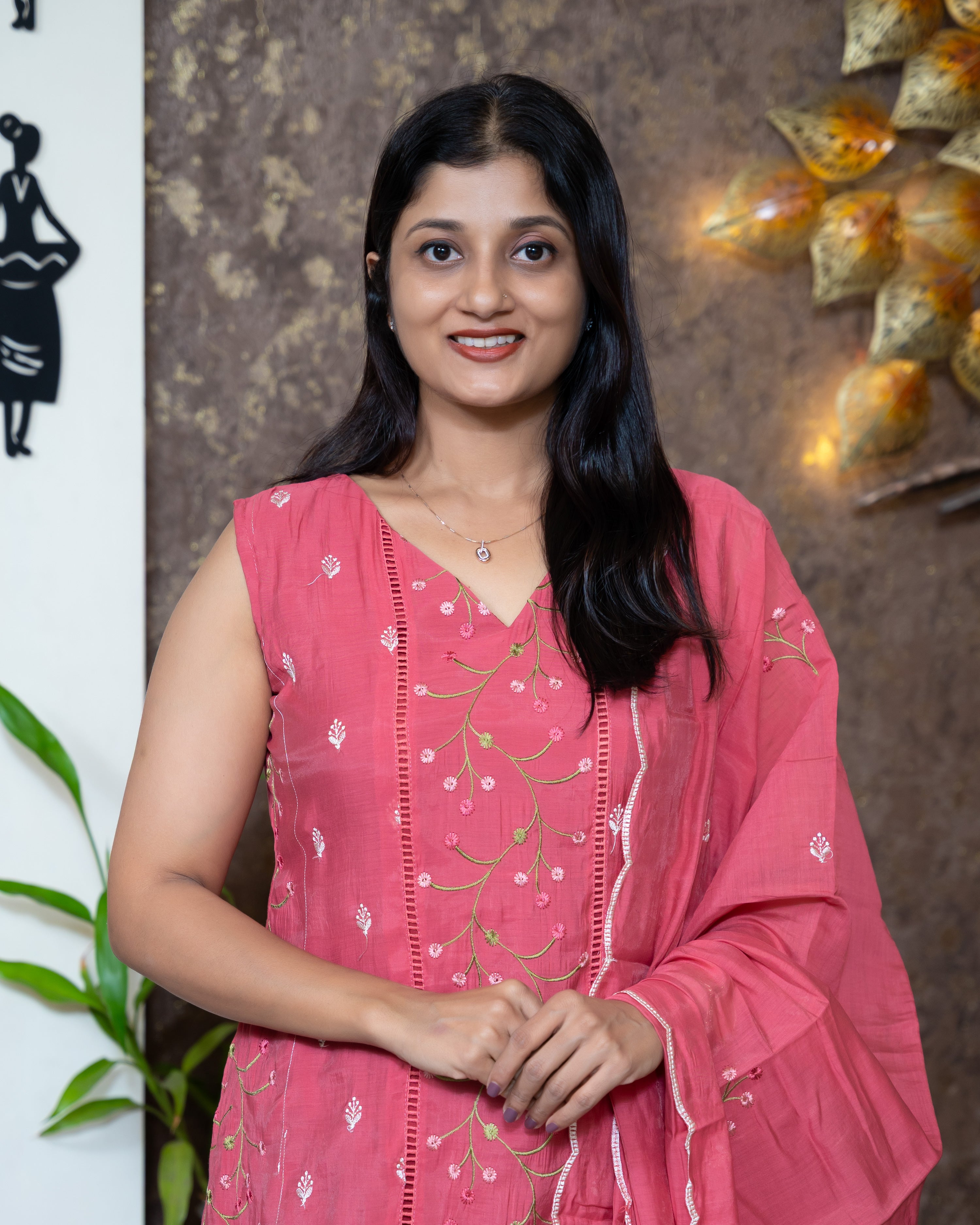 Load image into Gallery viewer, Mul chanderi Suit-7870

