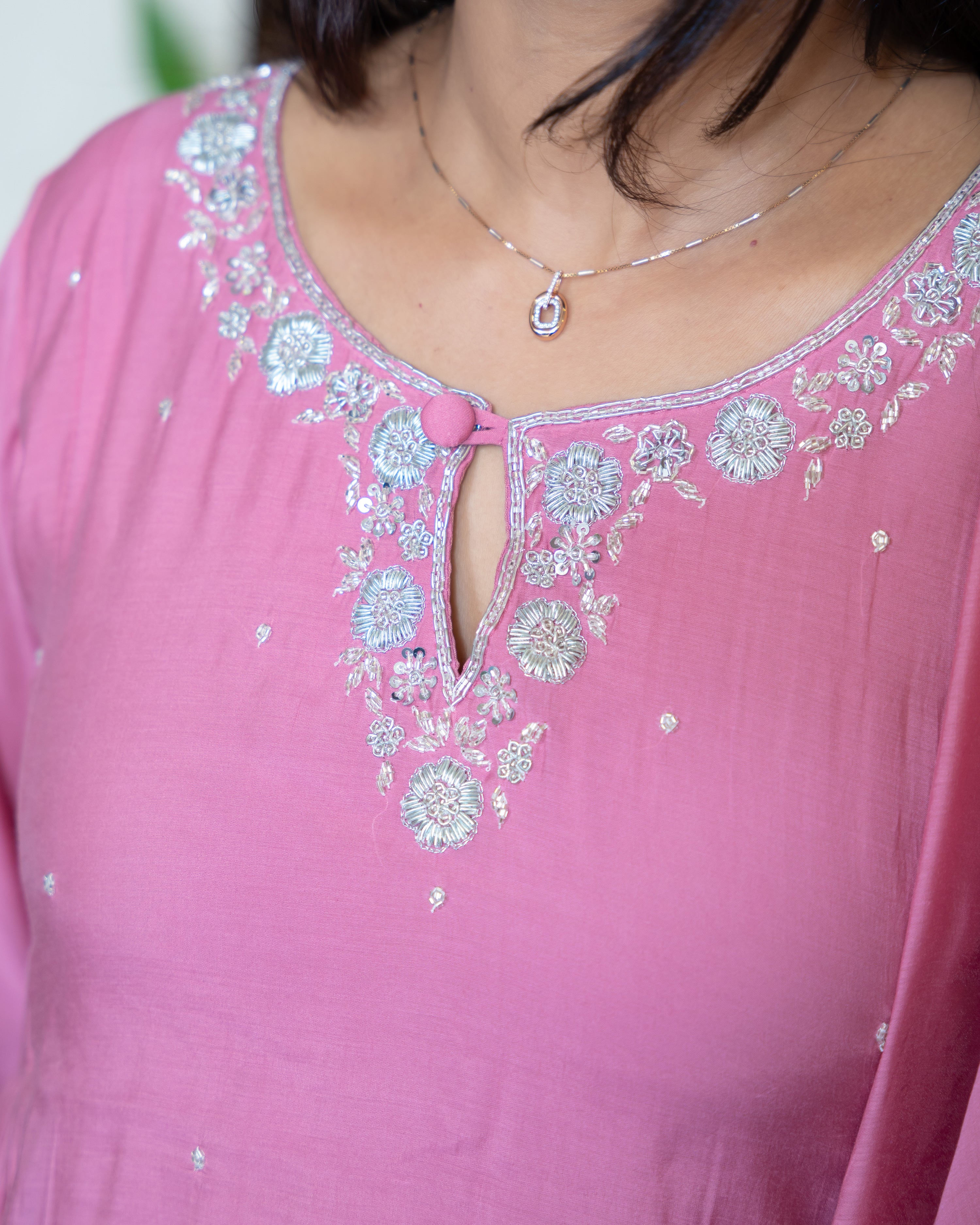 Load image into Gallery viewer, Mul Chanderi Suit-7873
