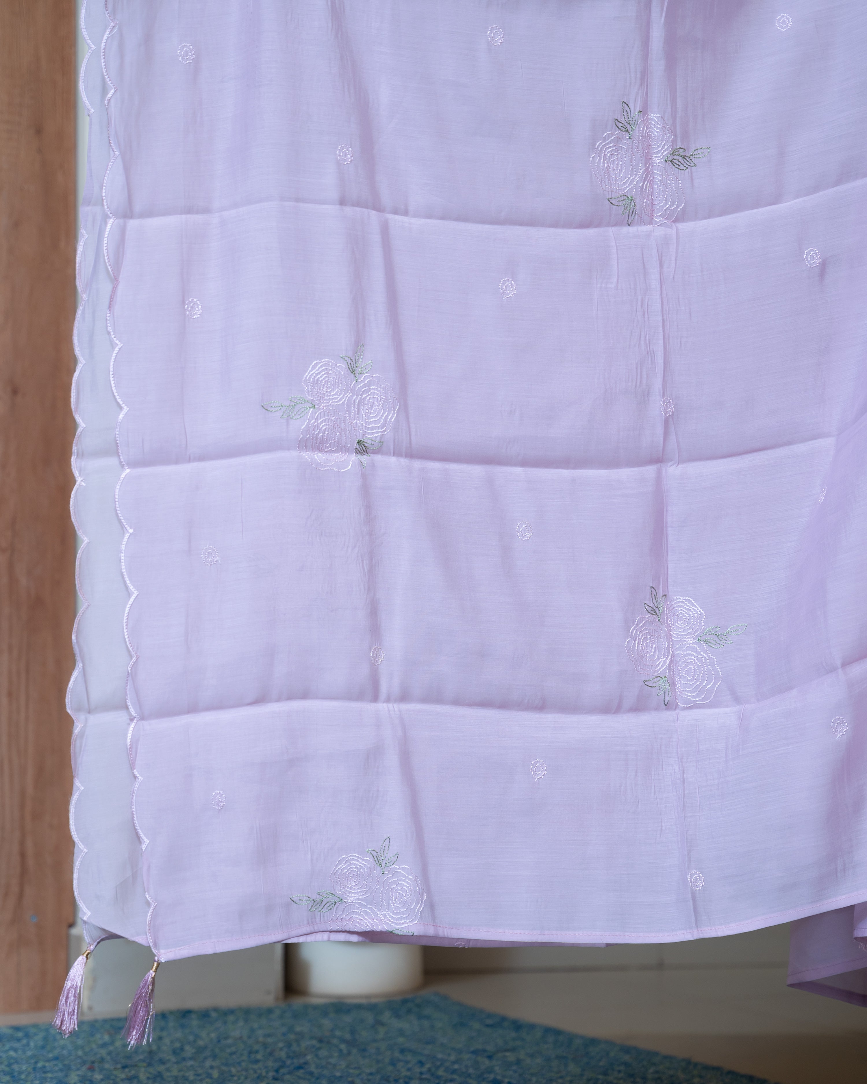 Load image into Gallery viewer, Mul Chanderi Suit-7868

