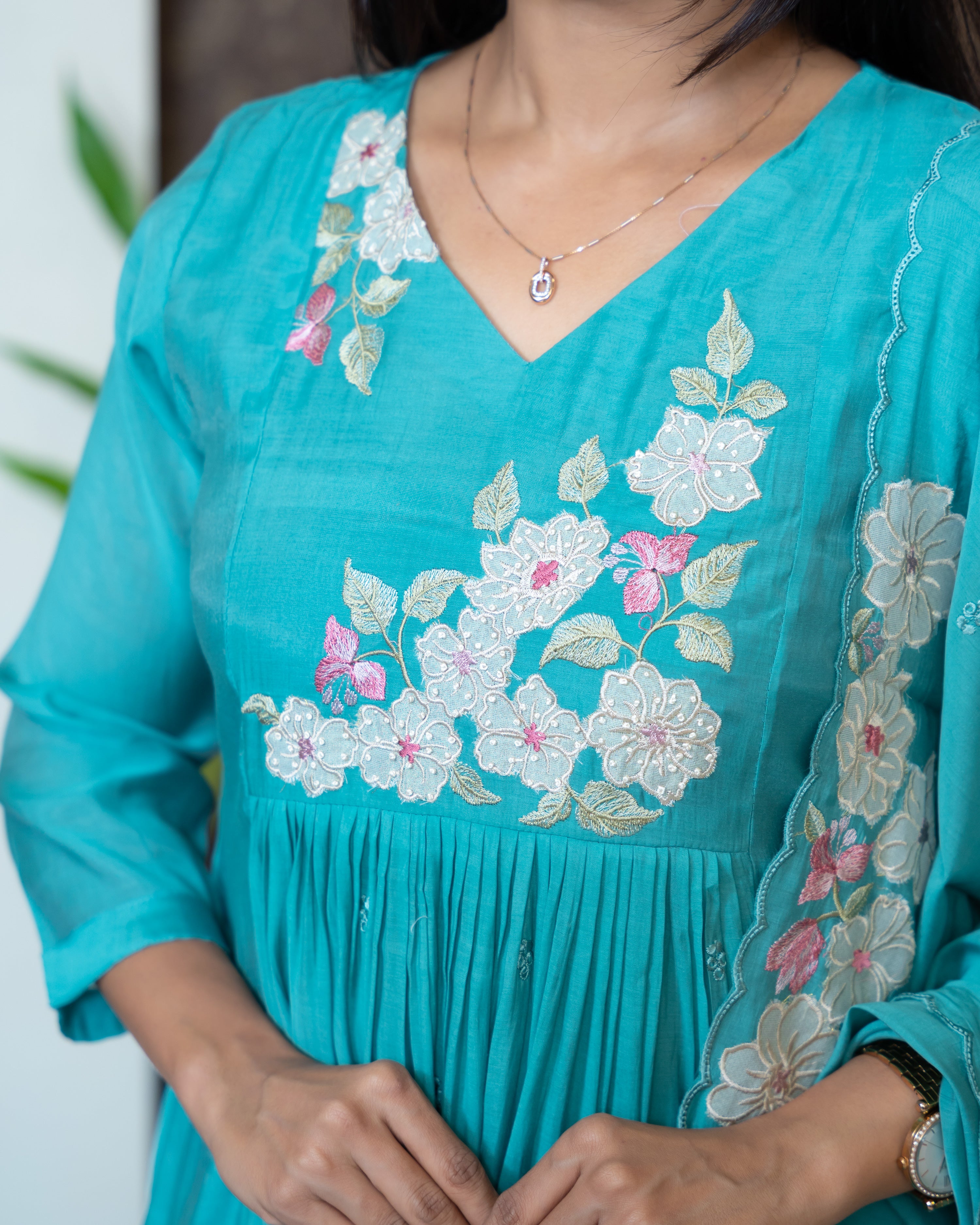 Load image into Gallery viewer, Mul Chanderi Suit-7875
