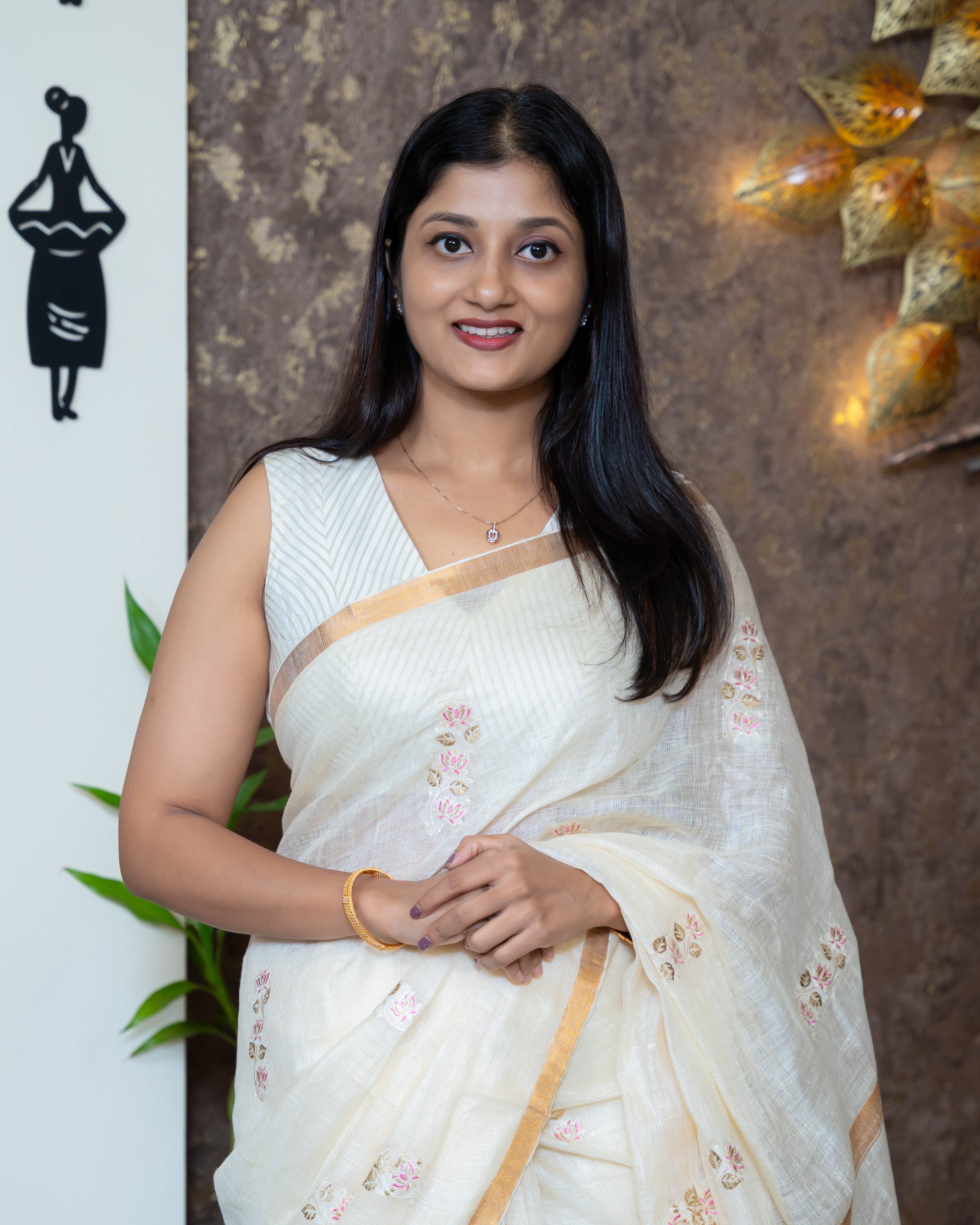 Load image into Gallery viewer, Linen Saree-
