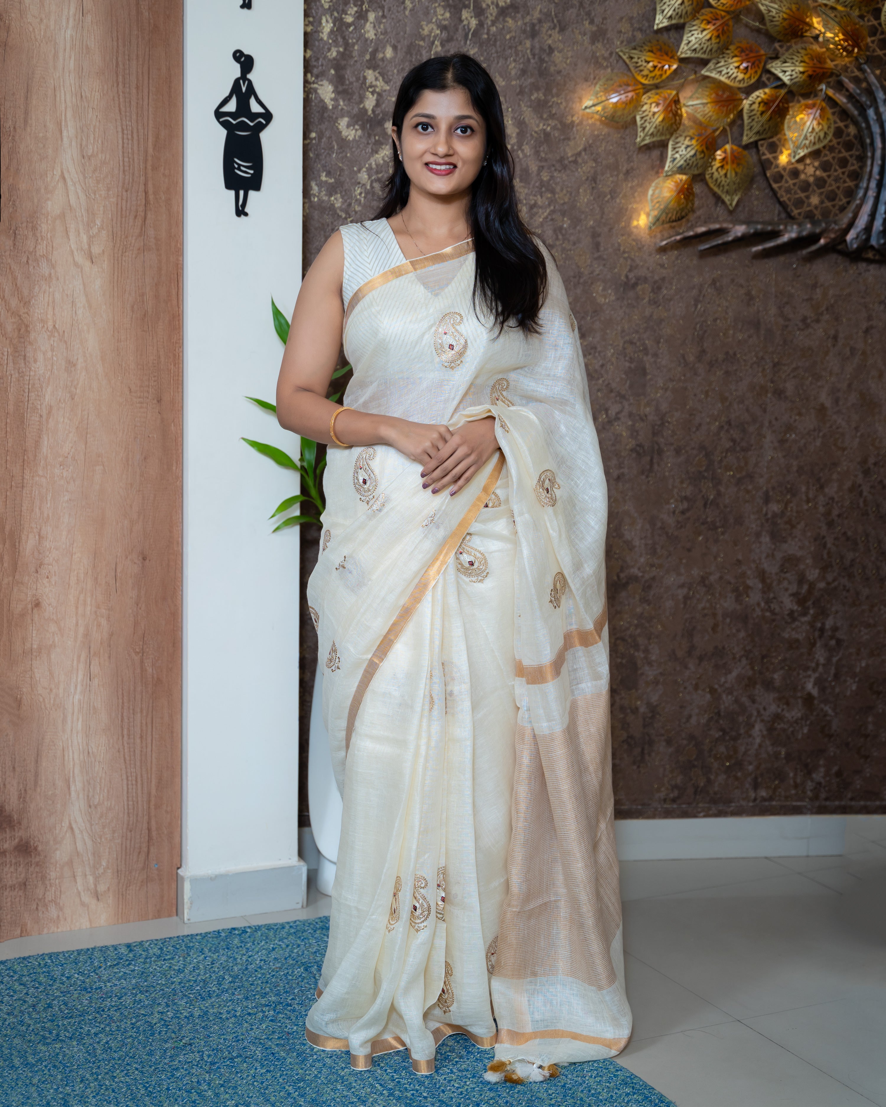 Load image into Gallery viewer, Linen Saree-

