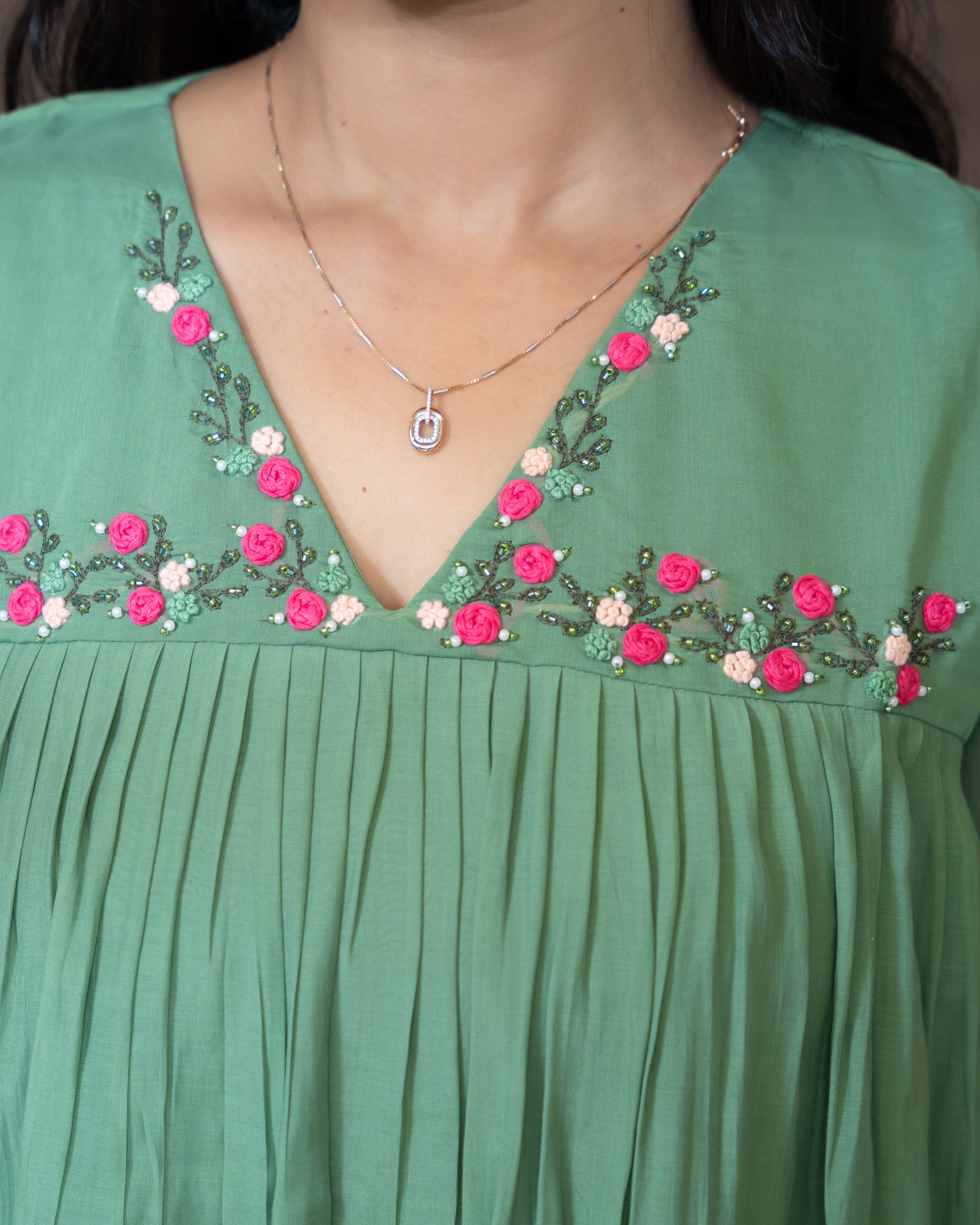 Load image into Gallery viewer, Mul Chanderi Kurti-7957
