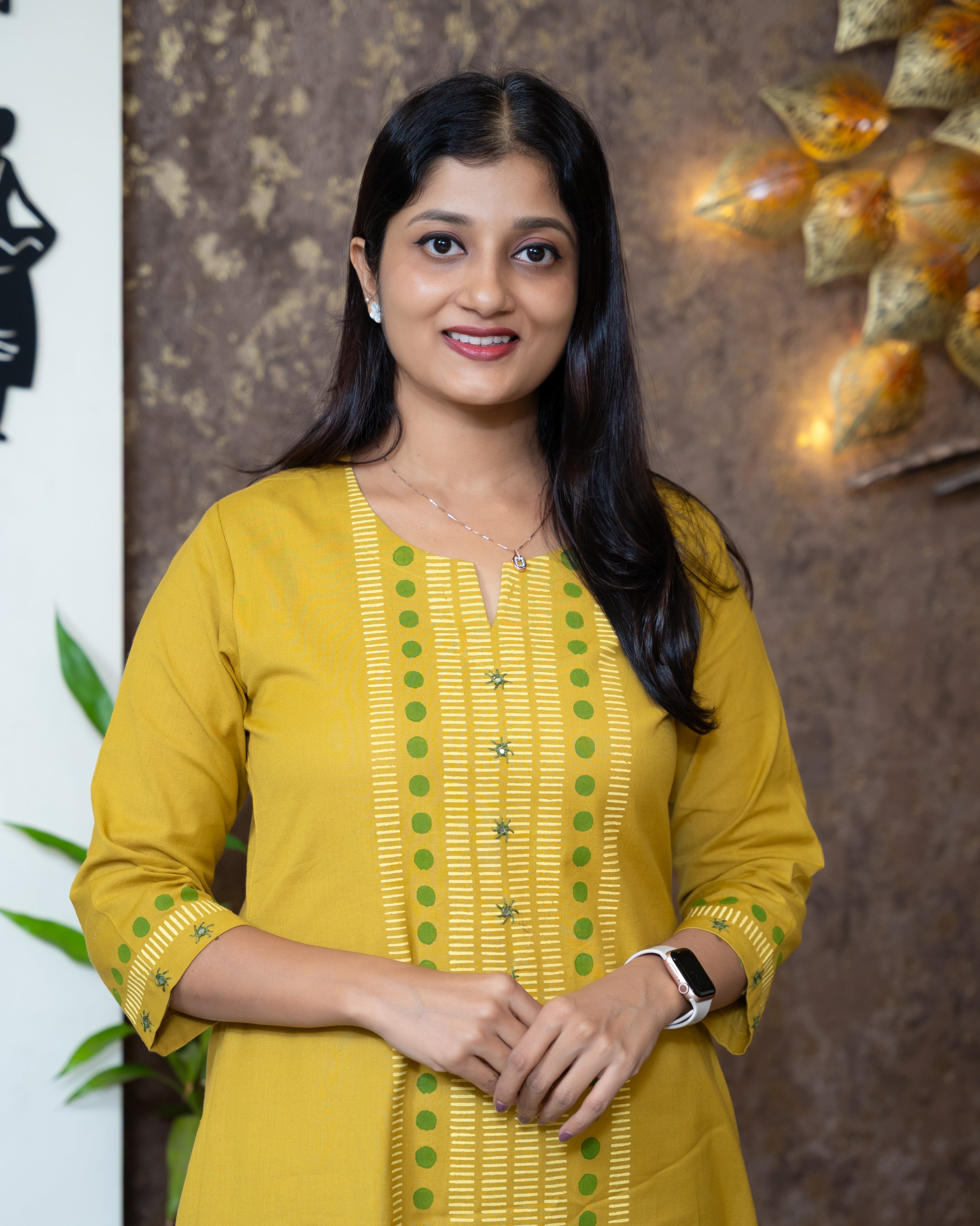 Load image into Gallery viewer, Cotton Kurti-7951
