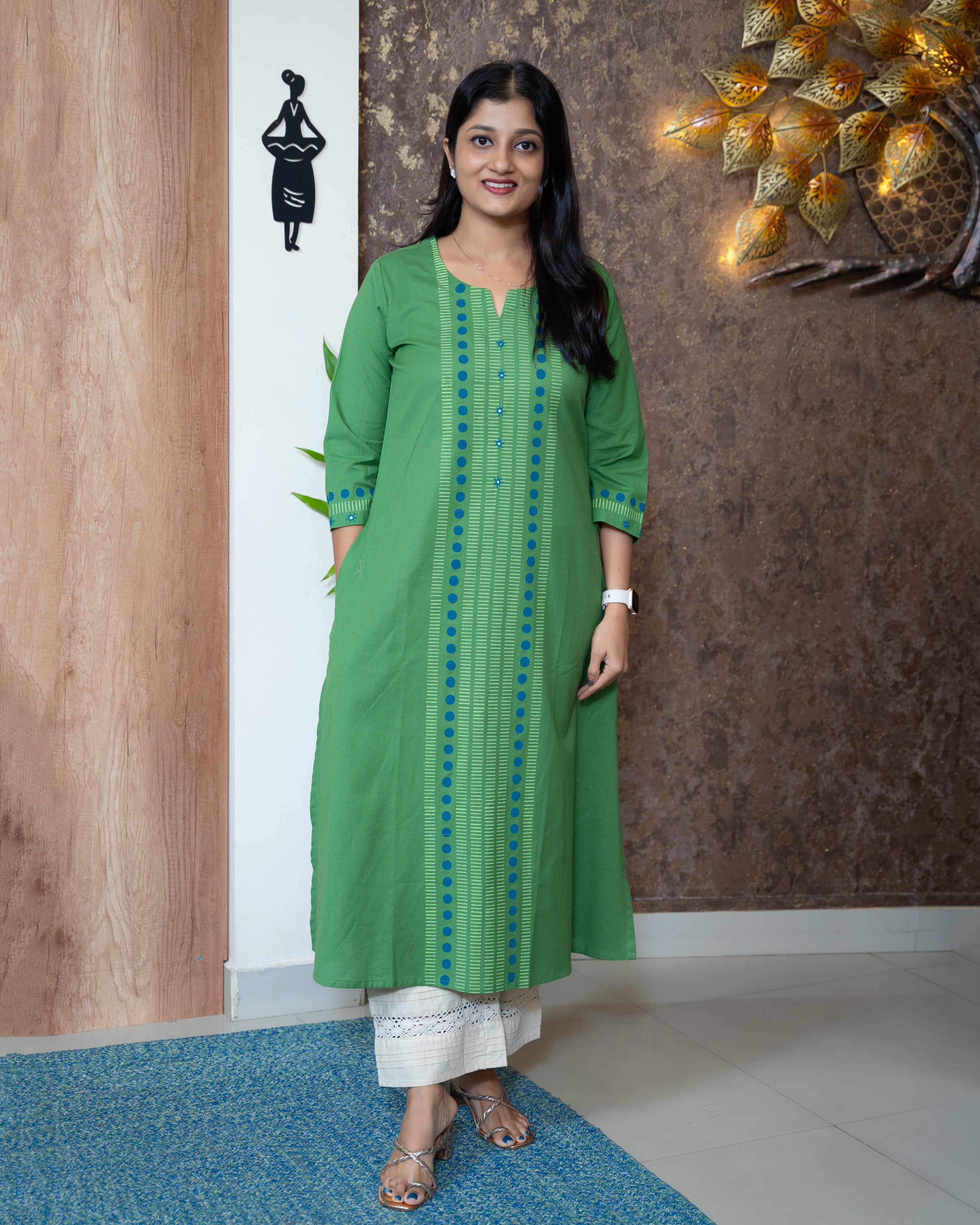Load image into Gallery viewer, Cotton Kurti-7951
