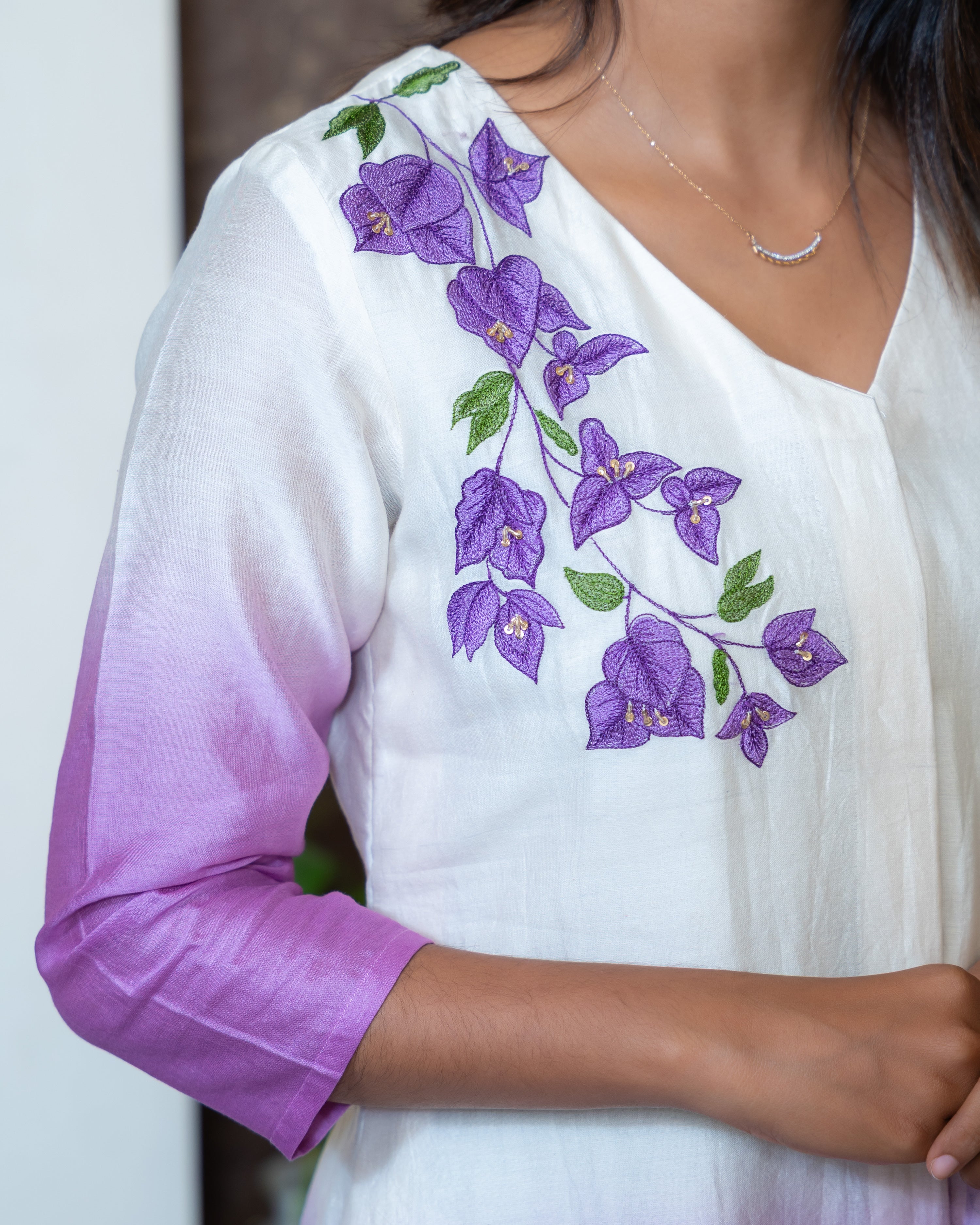 Load image into Gallery viewer, Mul Chanderi Designer Kurti(Pre-Order)-1090
