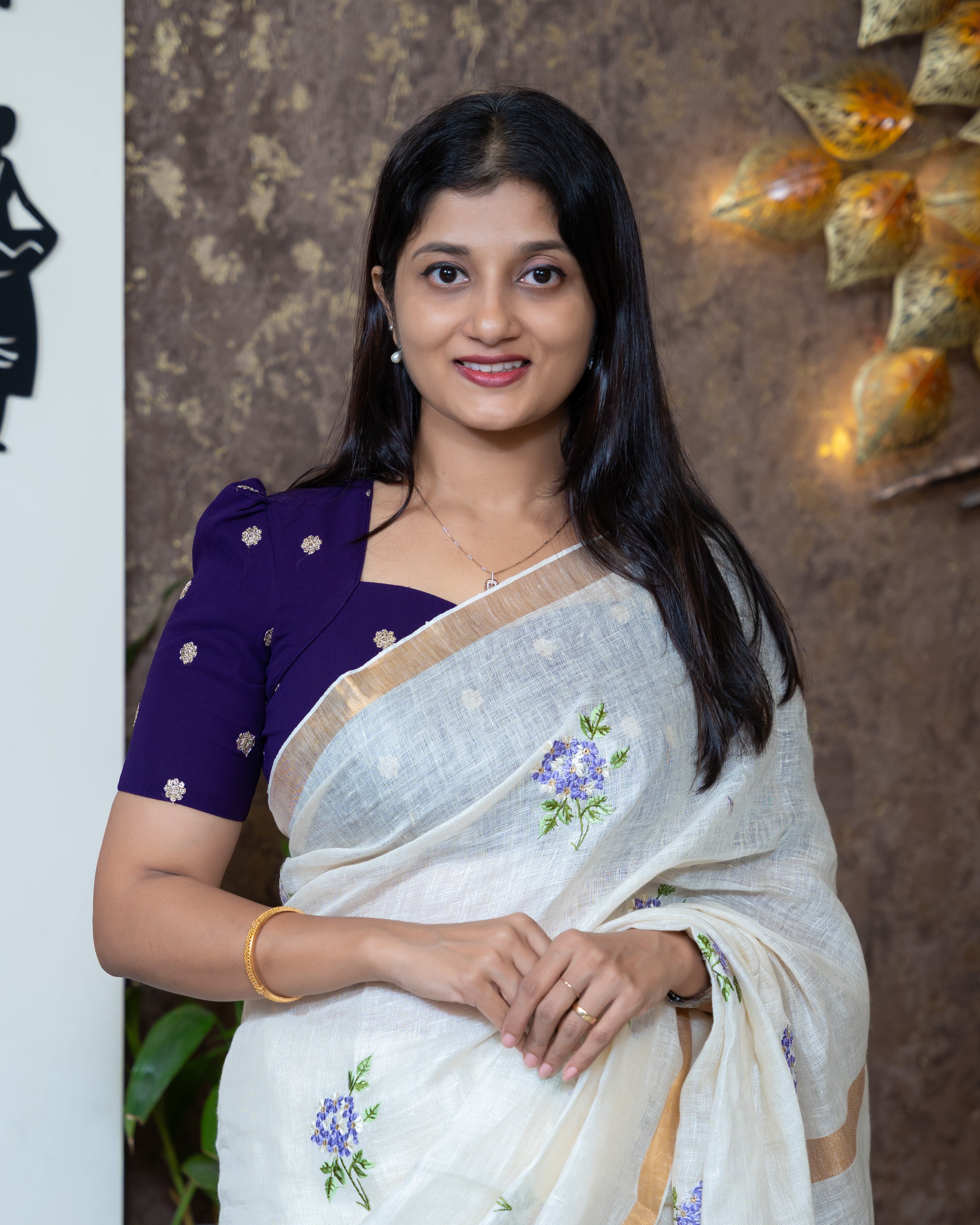 Load image into Gallery viewer, Linen Saree-8105
