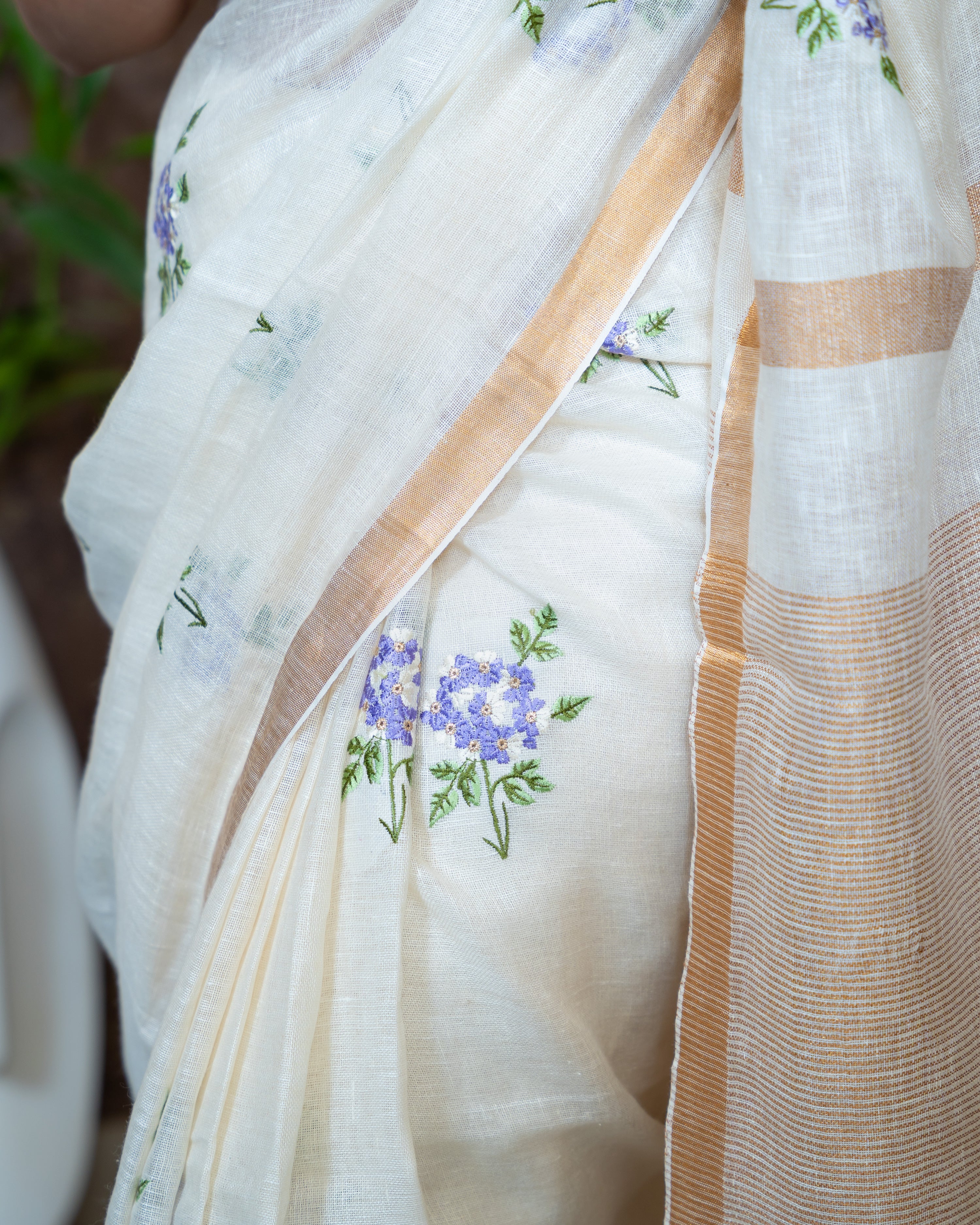 Load image into Gallery viewer, Linen Saree-8105
