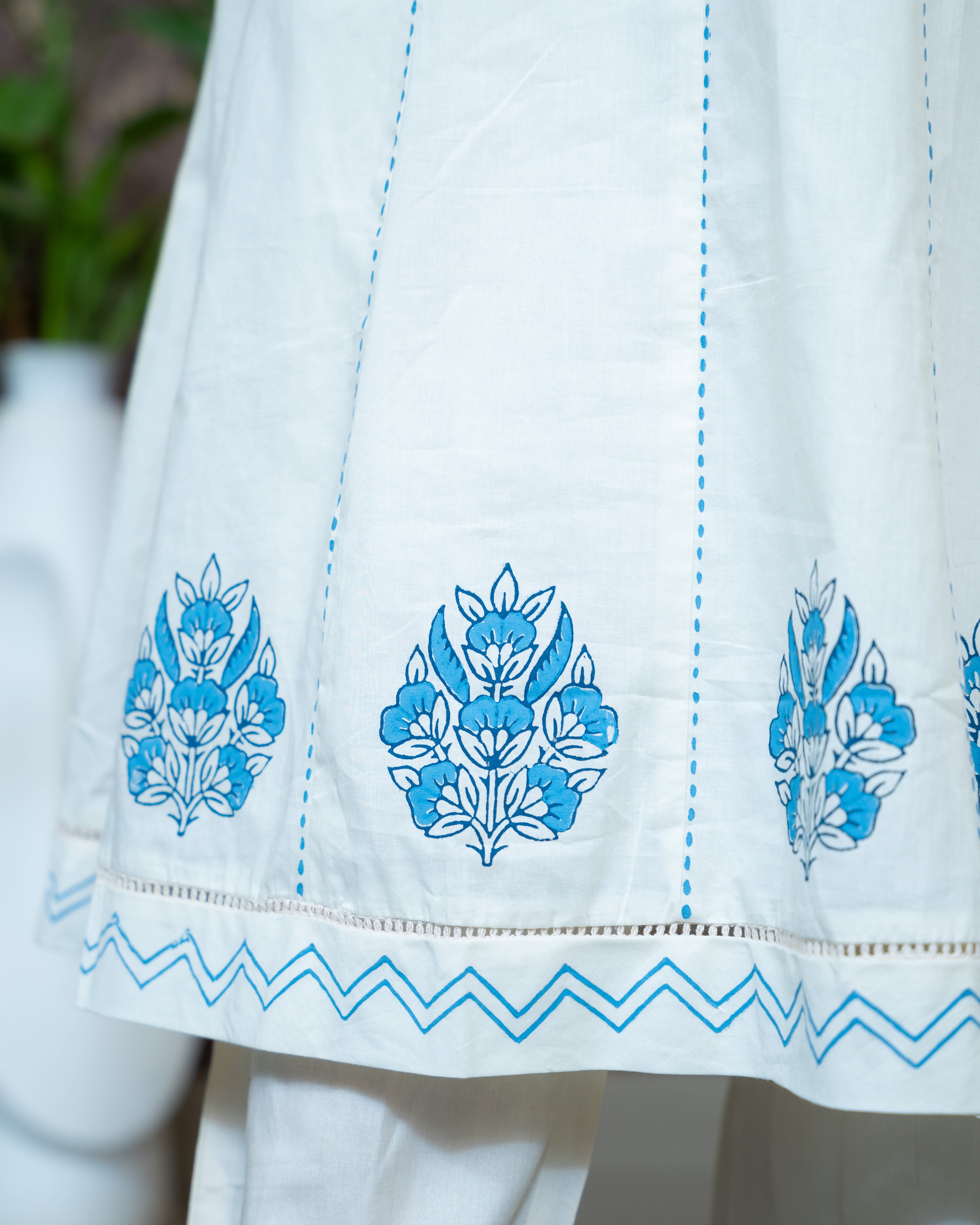 Load image into Gallery viewer, Cotton Kurti-8158
