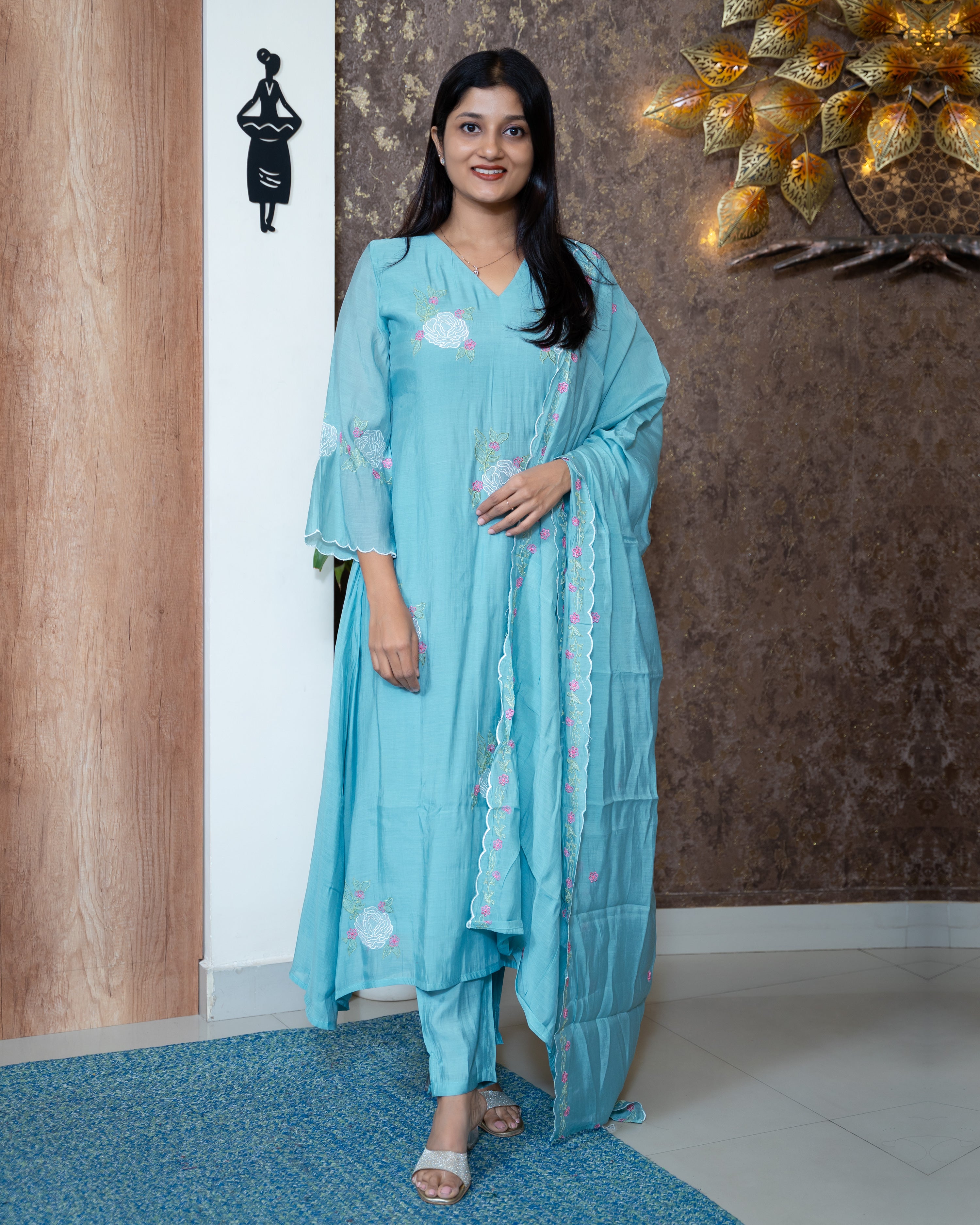 Load image into Gallery viewer, Mul Chanderi Suit-8072
