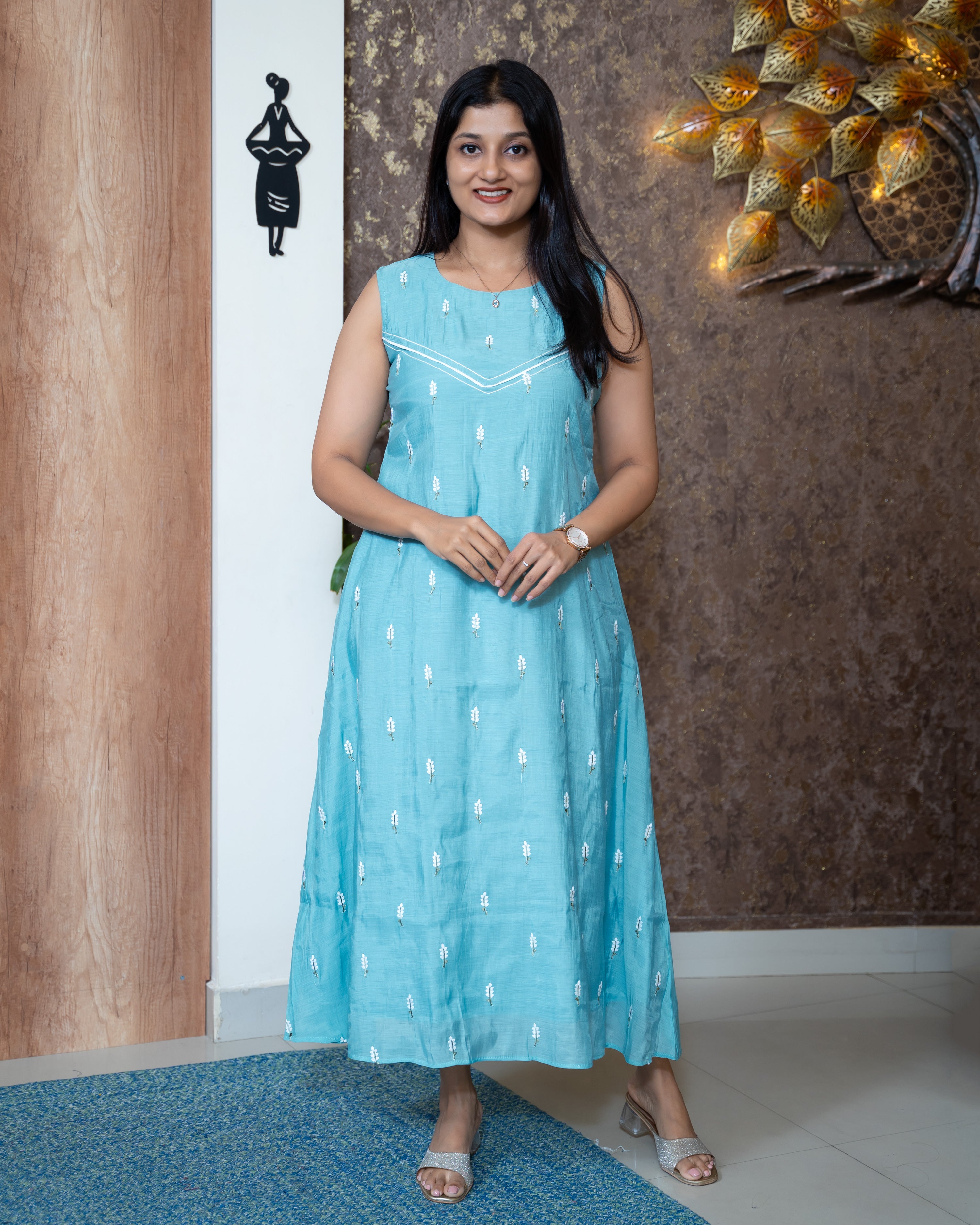 Load image into Gallery viewer, Mul Chanderi Kurti-8171
