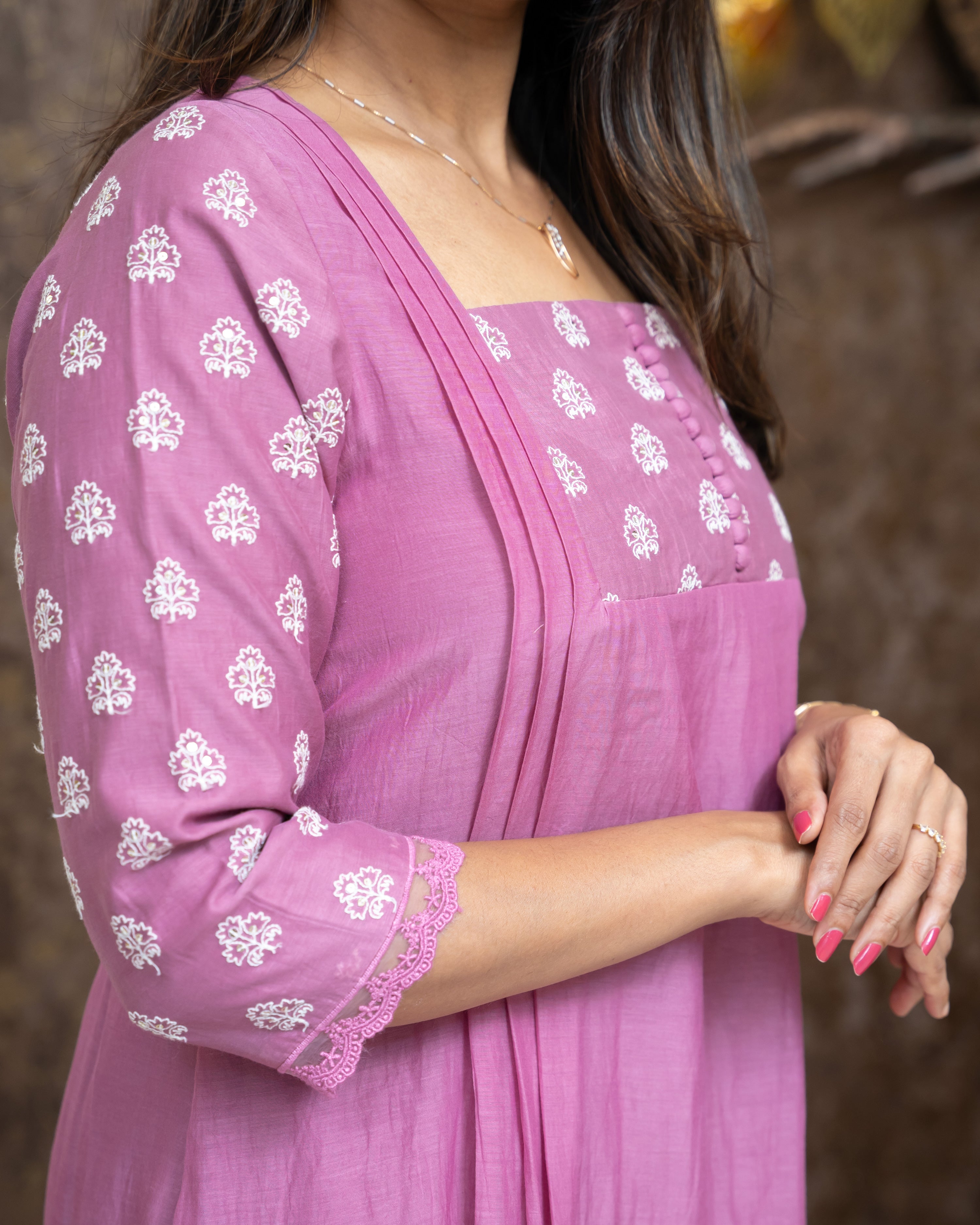 Load image into Gallery viewer, Mul Chanderi Designer Kurti(Pre-Order)-3974

