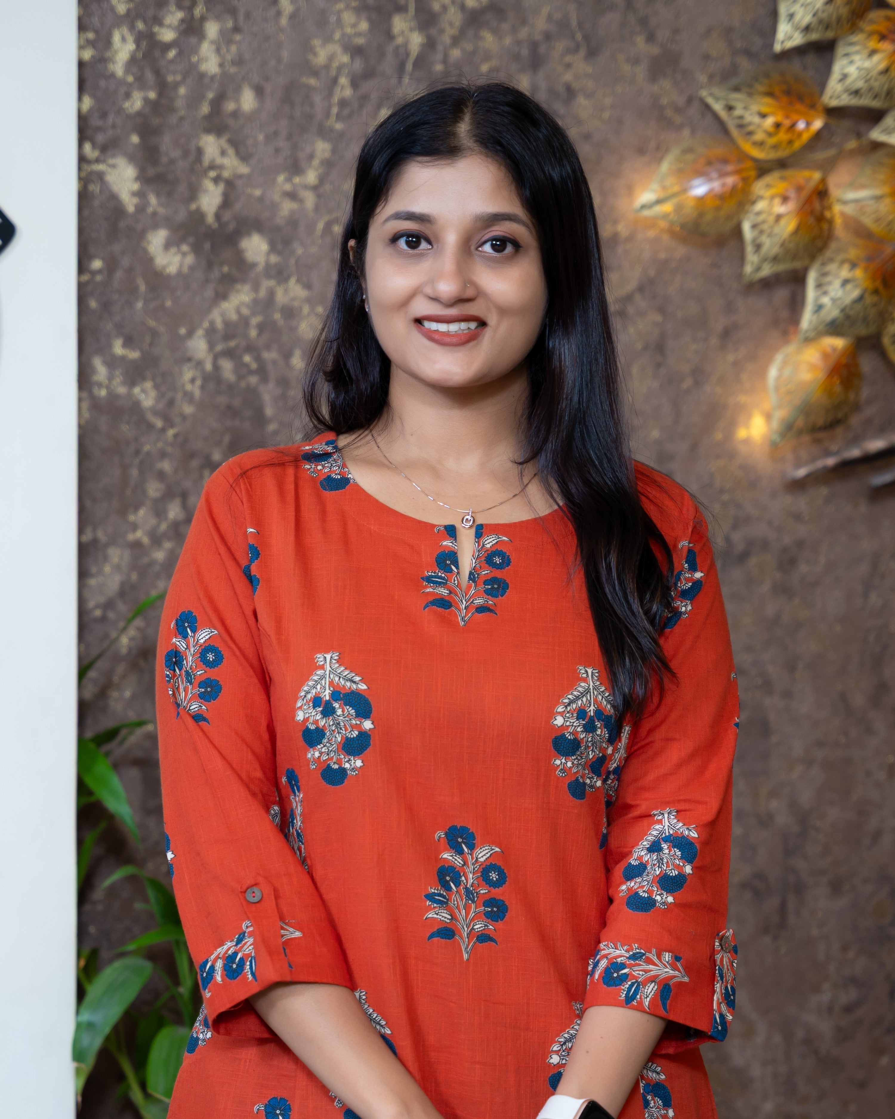 Load image into Gallery viewer, Cotton Kurti-8256

