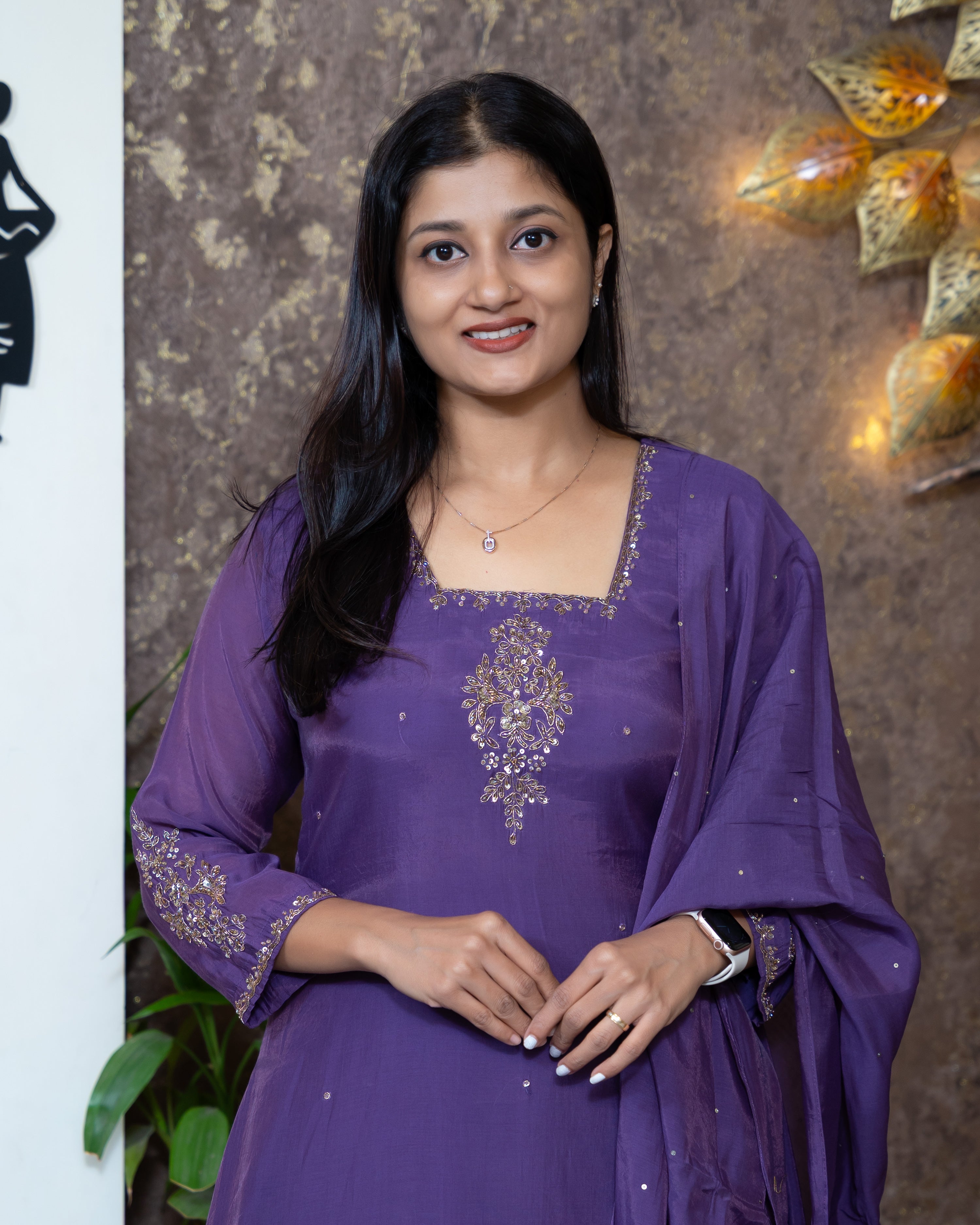 Load image into Gallery viewer, Mul Chanderi Suit-8265
