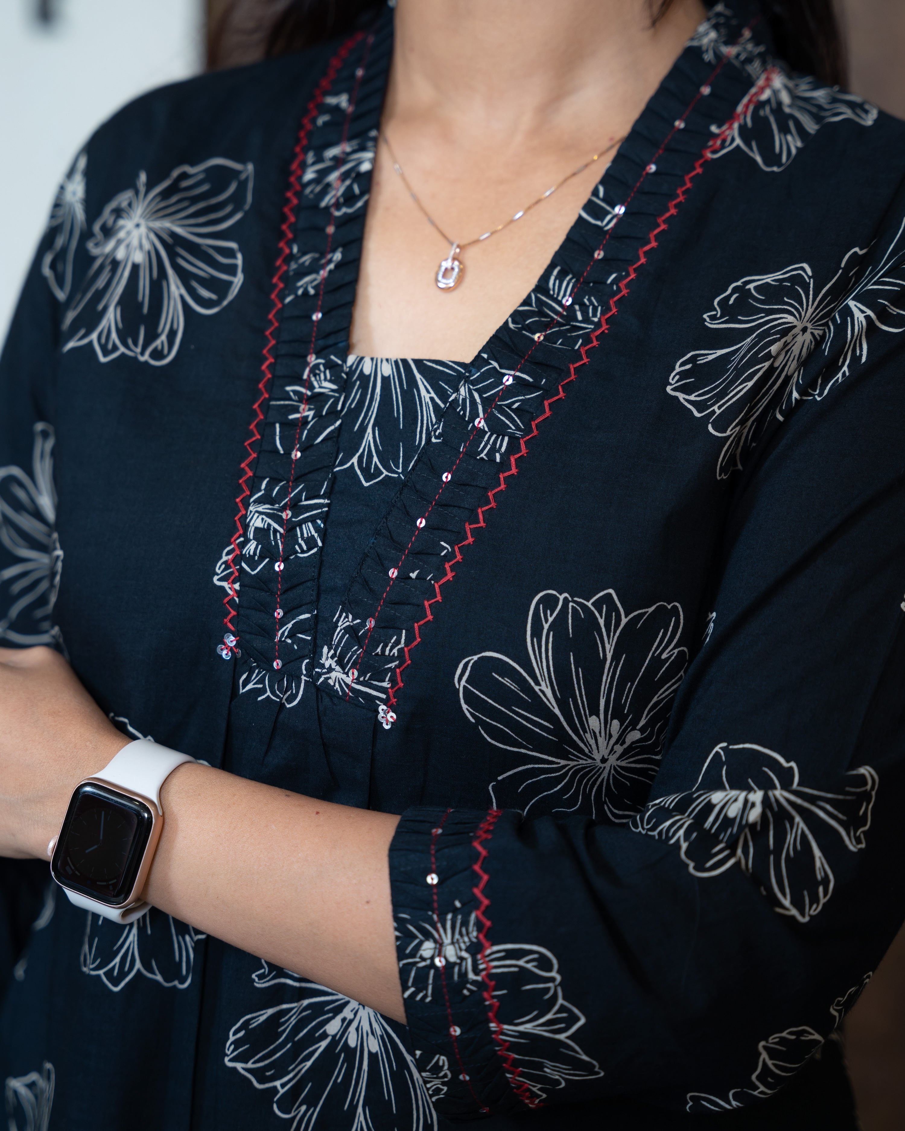 Load image into Gallery viewer, Cotton Kurti-8255
