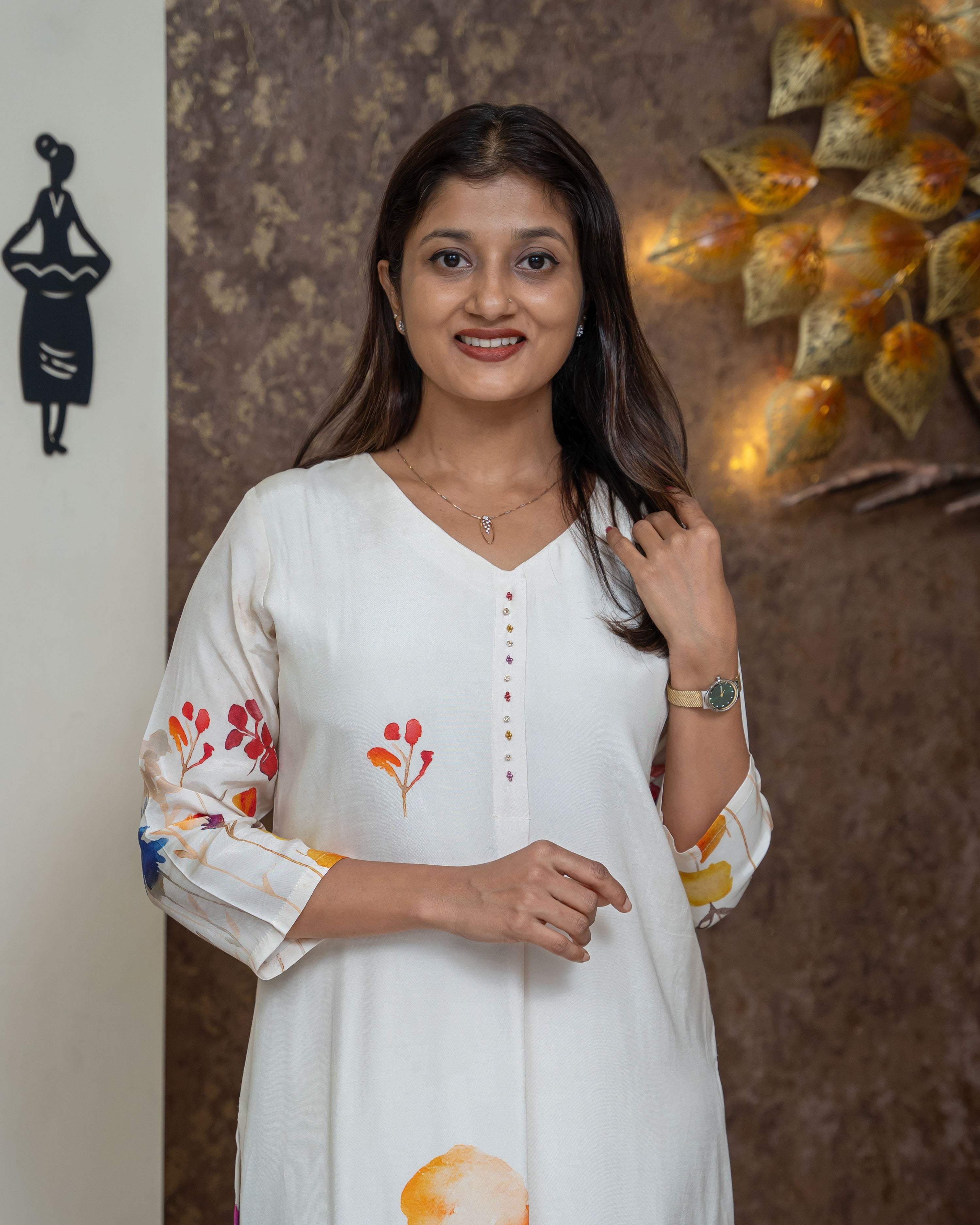 Load image into Gallery viewer, Muslin Silk Kurti-4013
