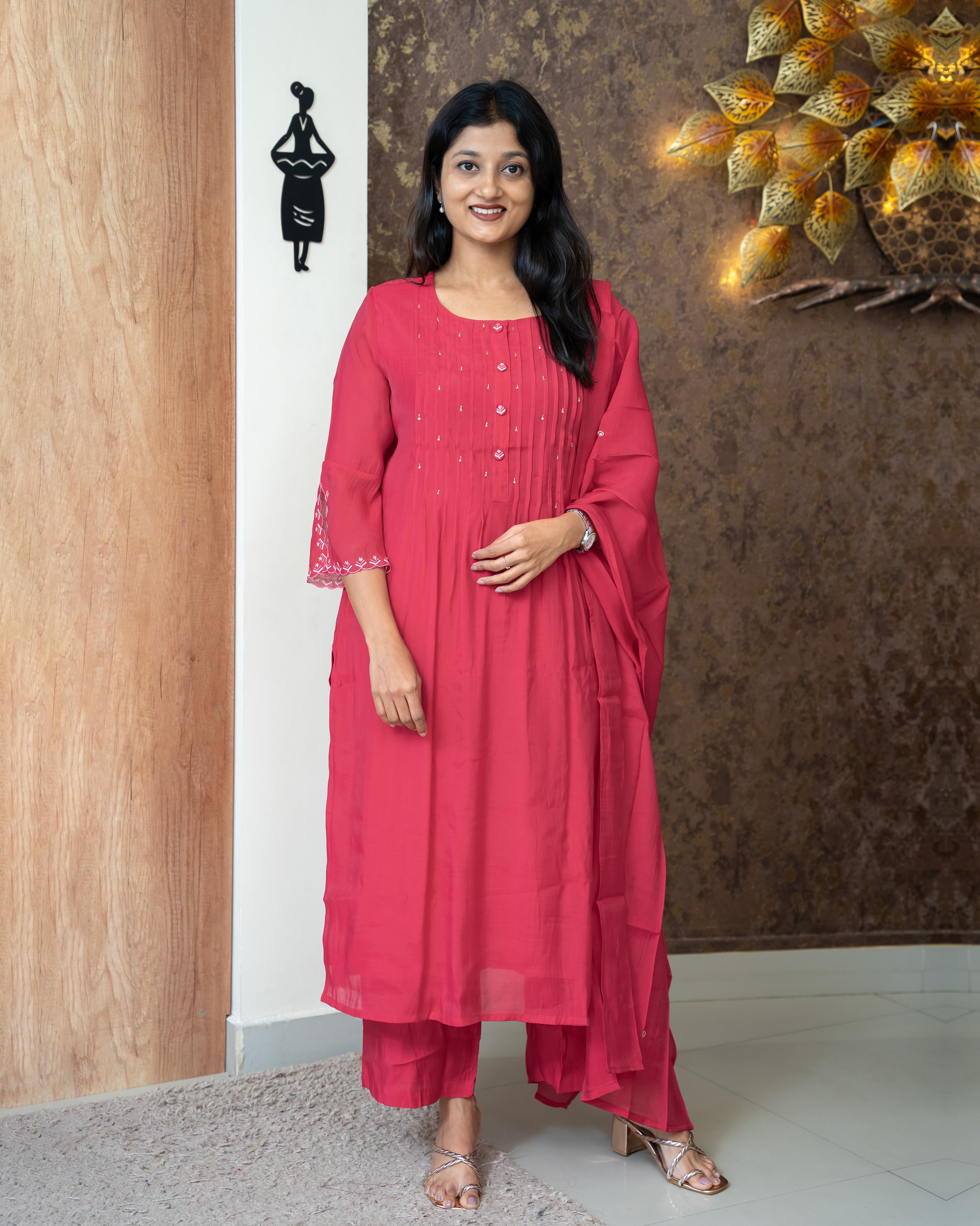 Load image into Gallery viewer, Mul Chanderi Suit-4064

