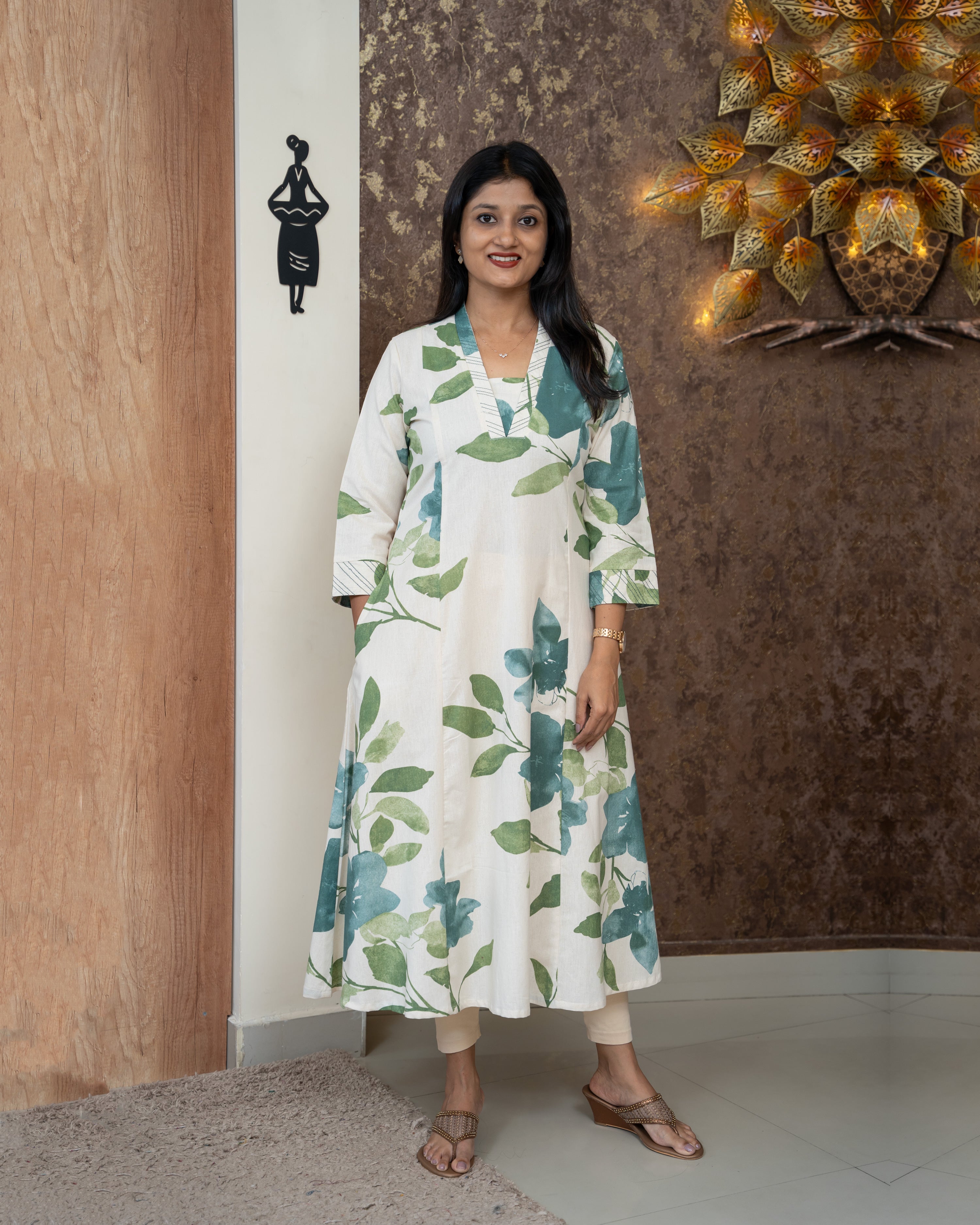 Load image into Gallery viewer, Cotton Kurti-4100
