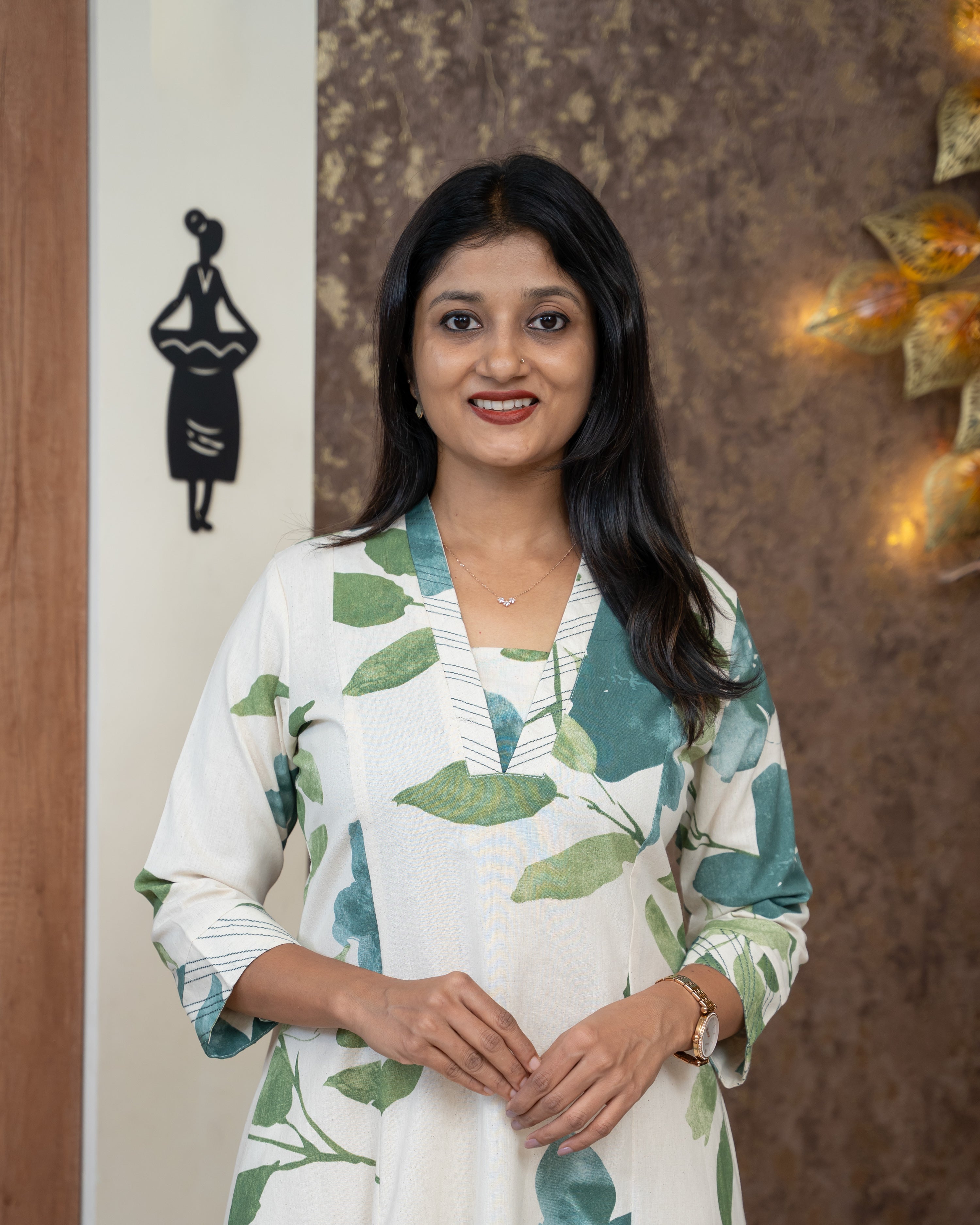 Load image into Gallery viewer, Cotton Kurti-4100
