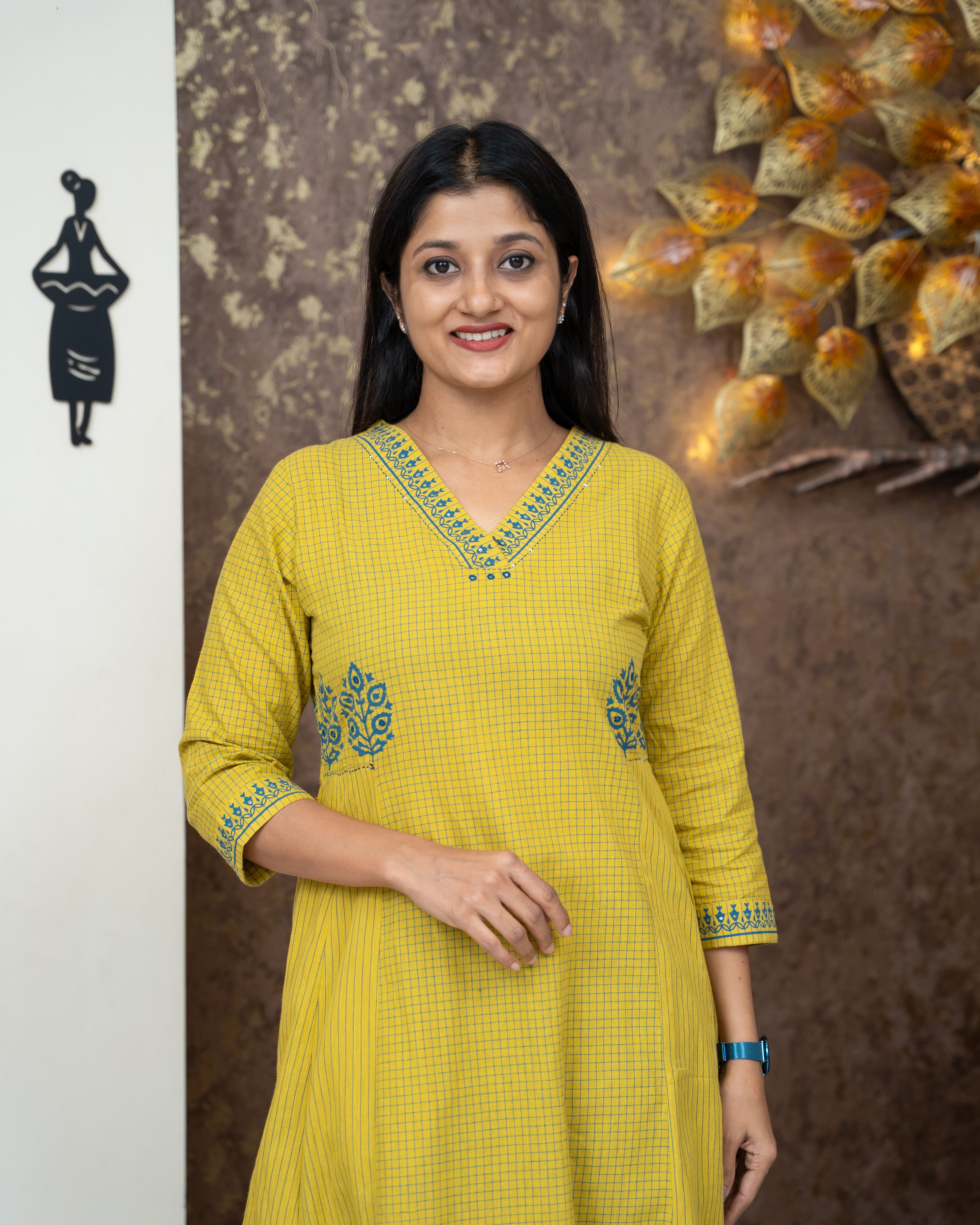 Load image into Gallery viewer, Pure Cotton Kurti-4144
