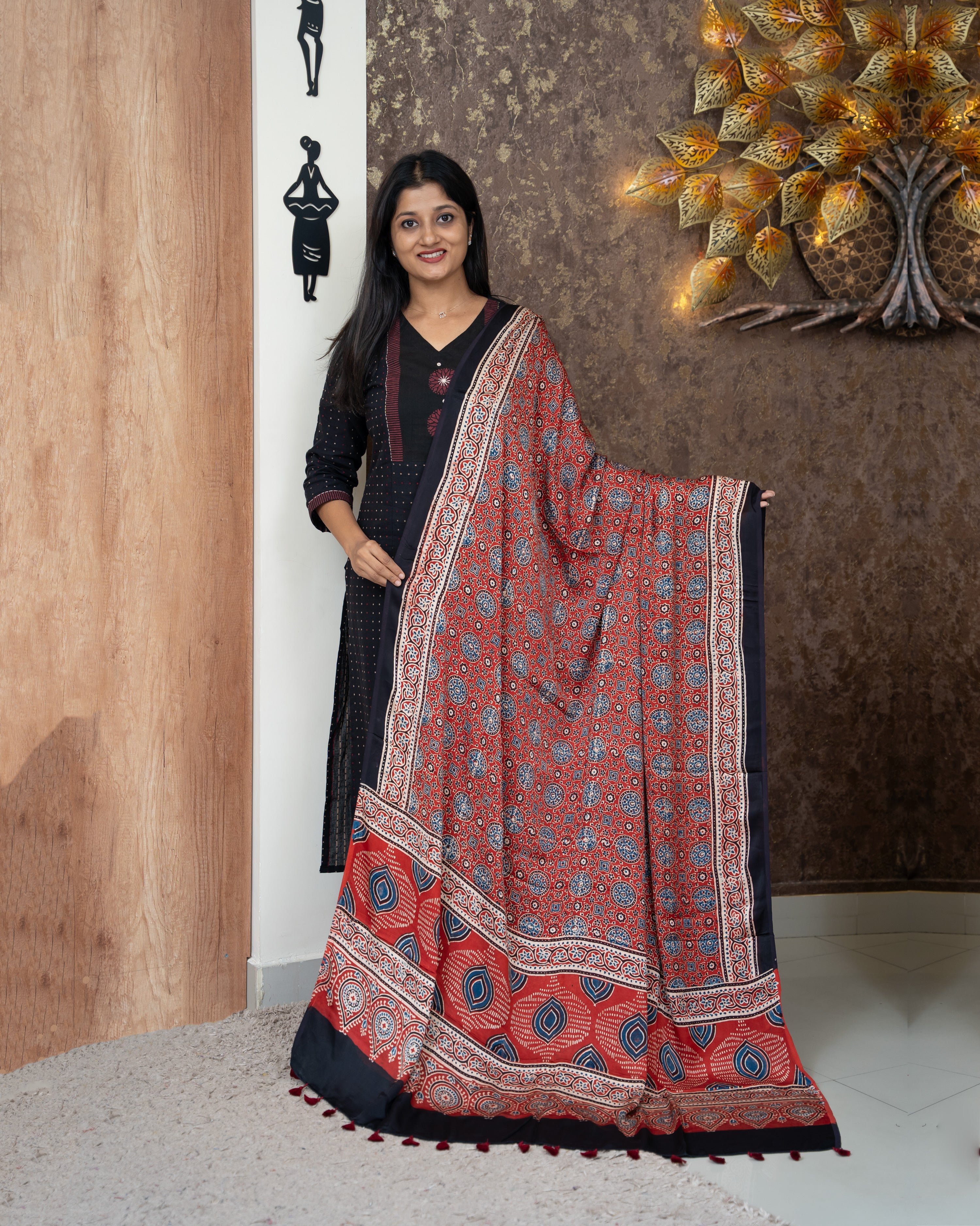 Load image into Gallery viewer, Pure Modal Silk Dupatta-4132
