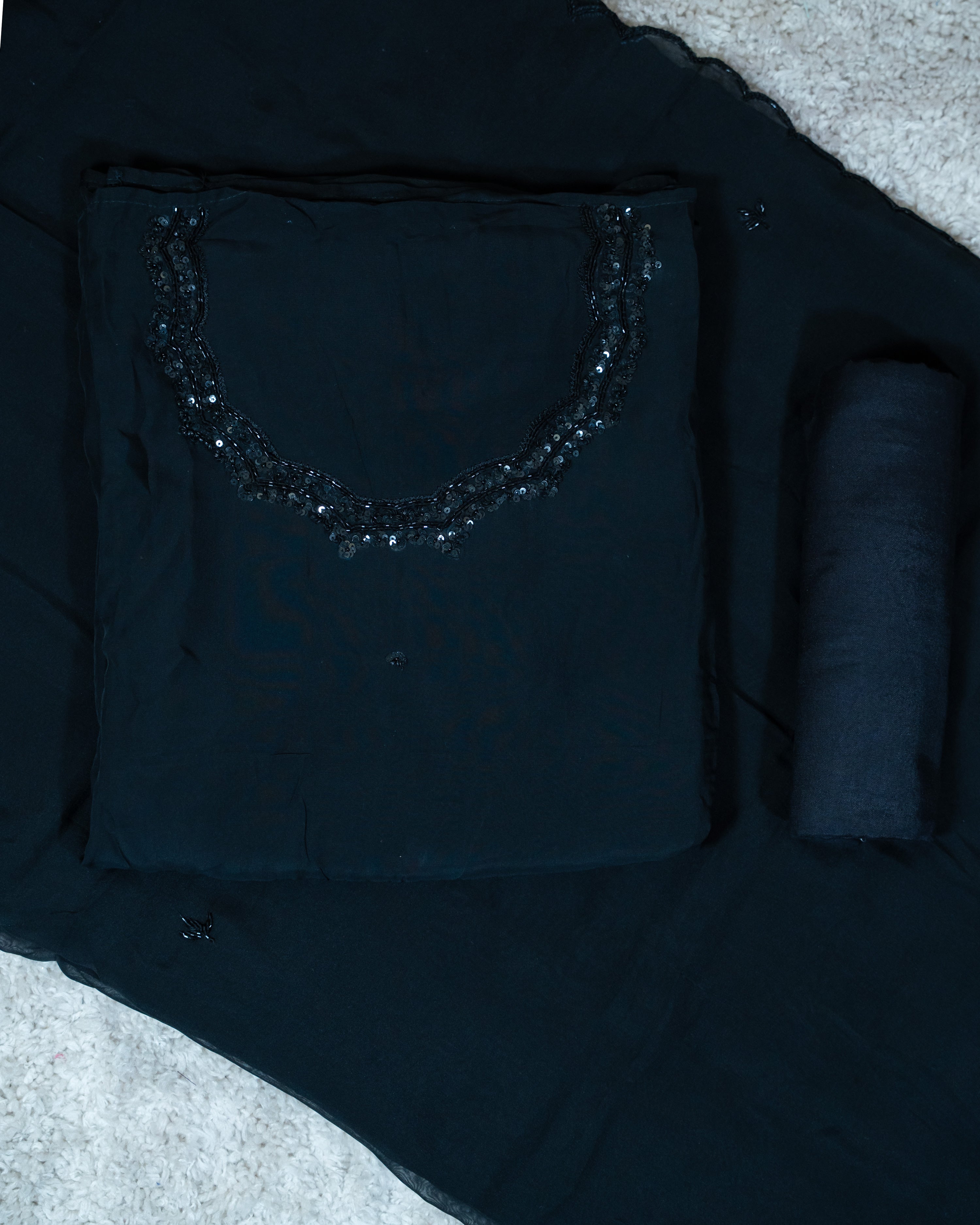 Load image into Gallery viewer, Viscose Organza Unstitched Suit-4153
