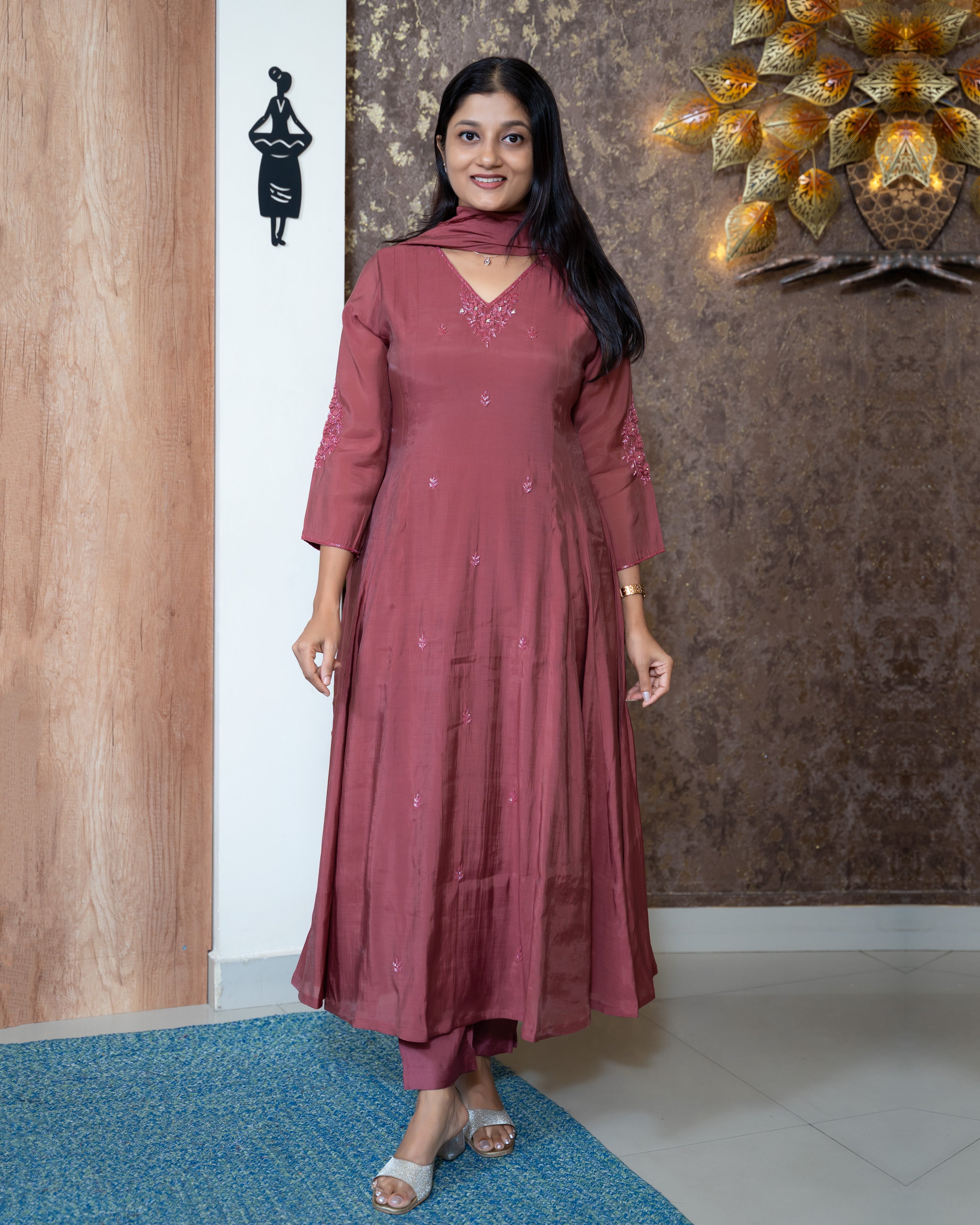 Load image into Gallery viewer, Mul Chanderi Suit-8307
