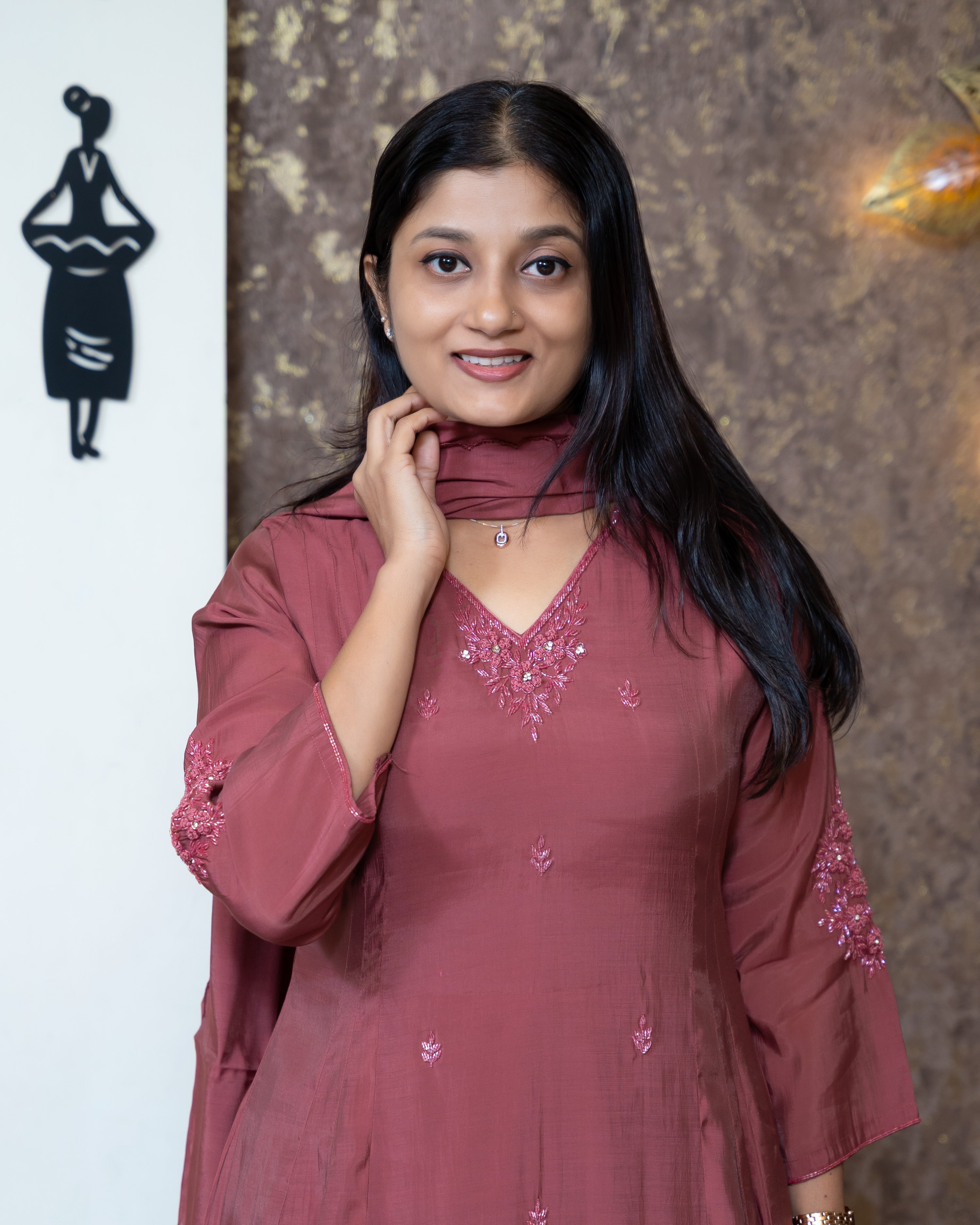 Load image into Gallery viewer, Mul Chanderi Suit-8307
