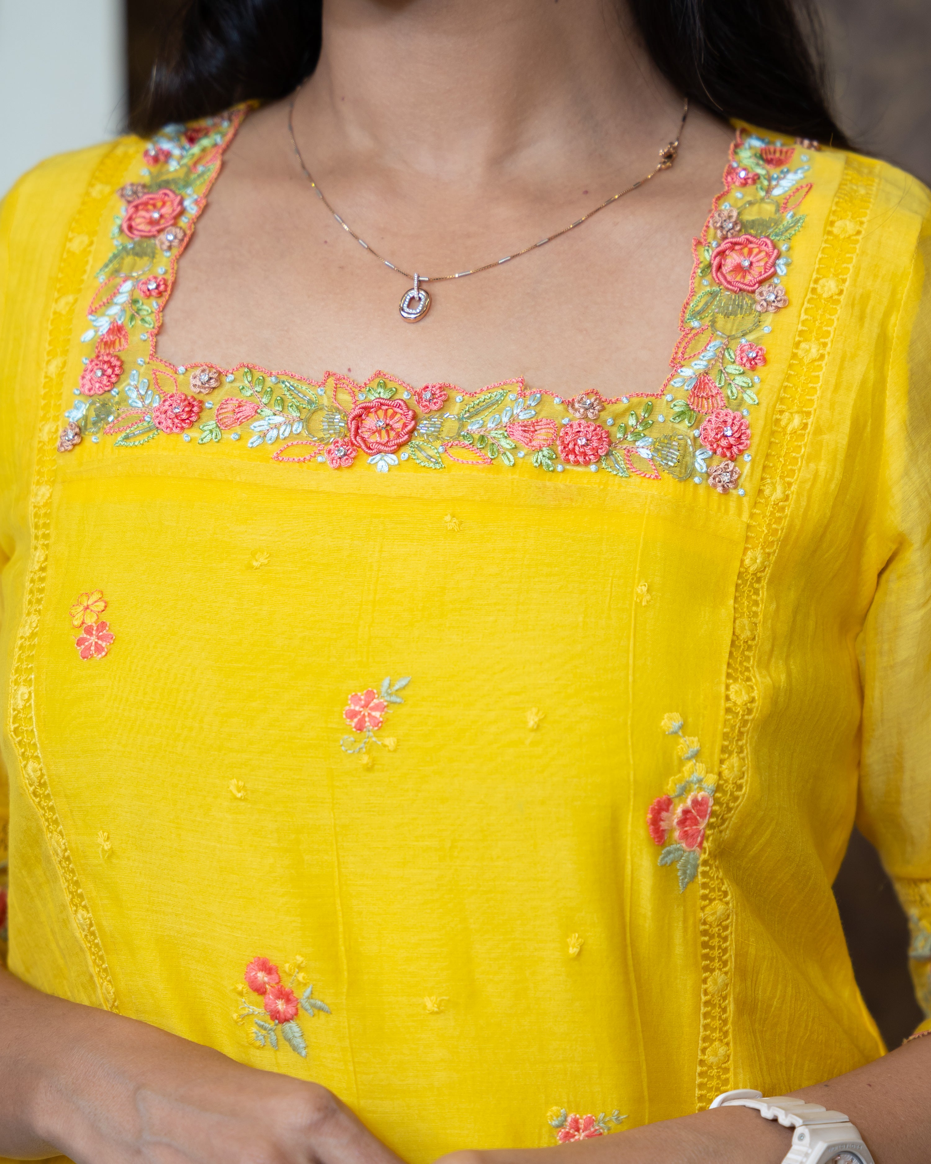 Load image into Gallery viewer, Mul Chanderi Designer Kurti(Pre-Order)-1120
