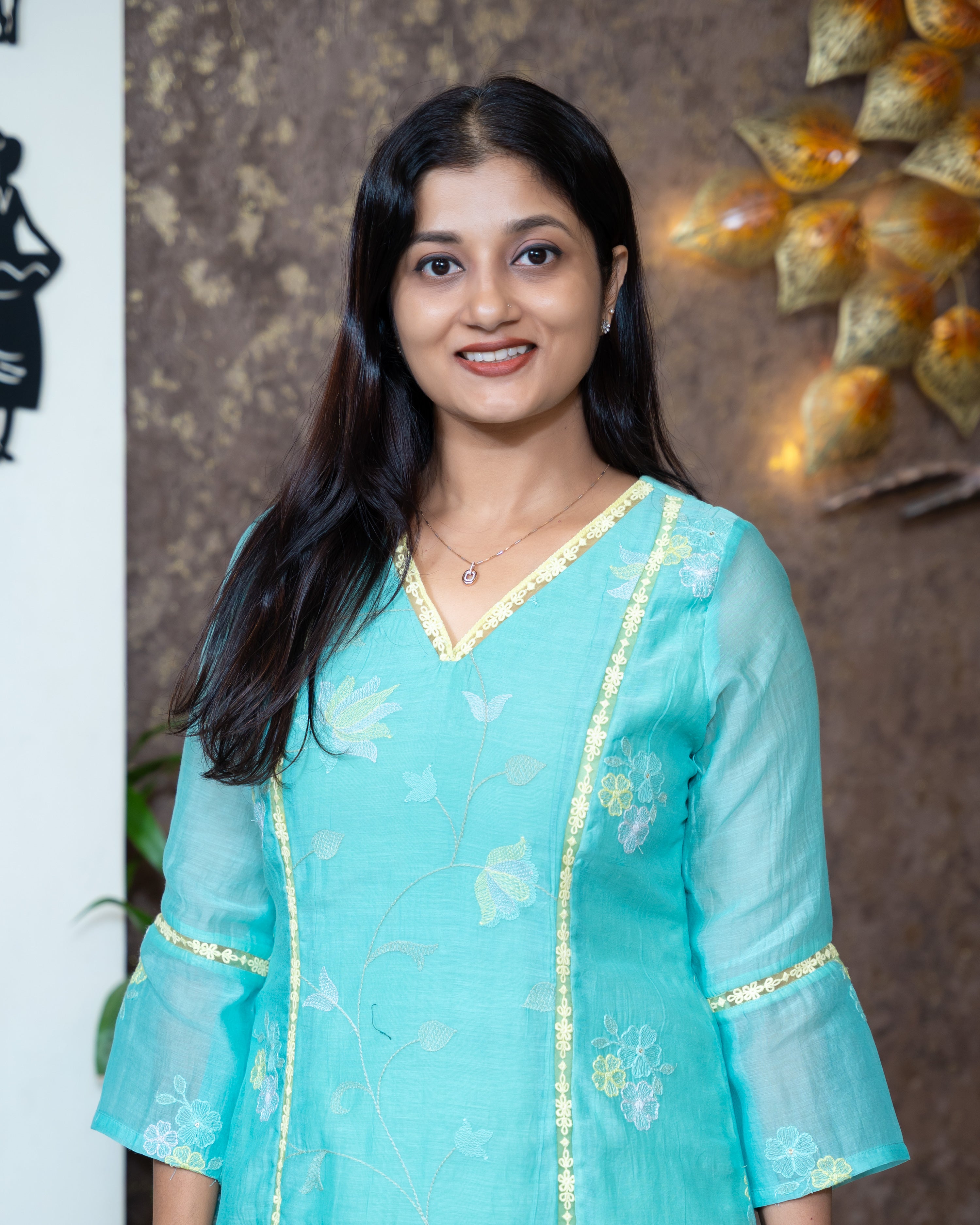 Load image into Gallery viewer, Mul Chanderi Designer Kurti(Pre-Order)-1044
