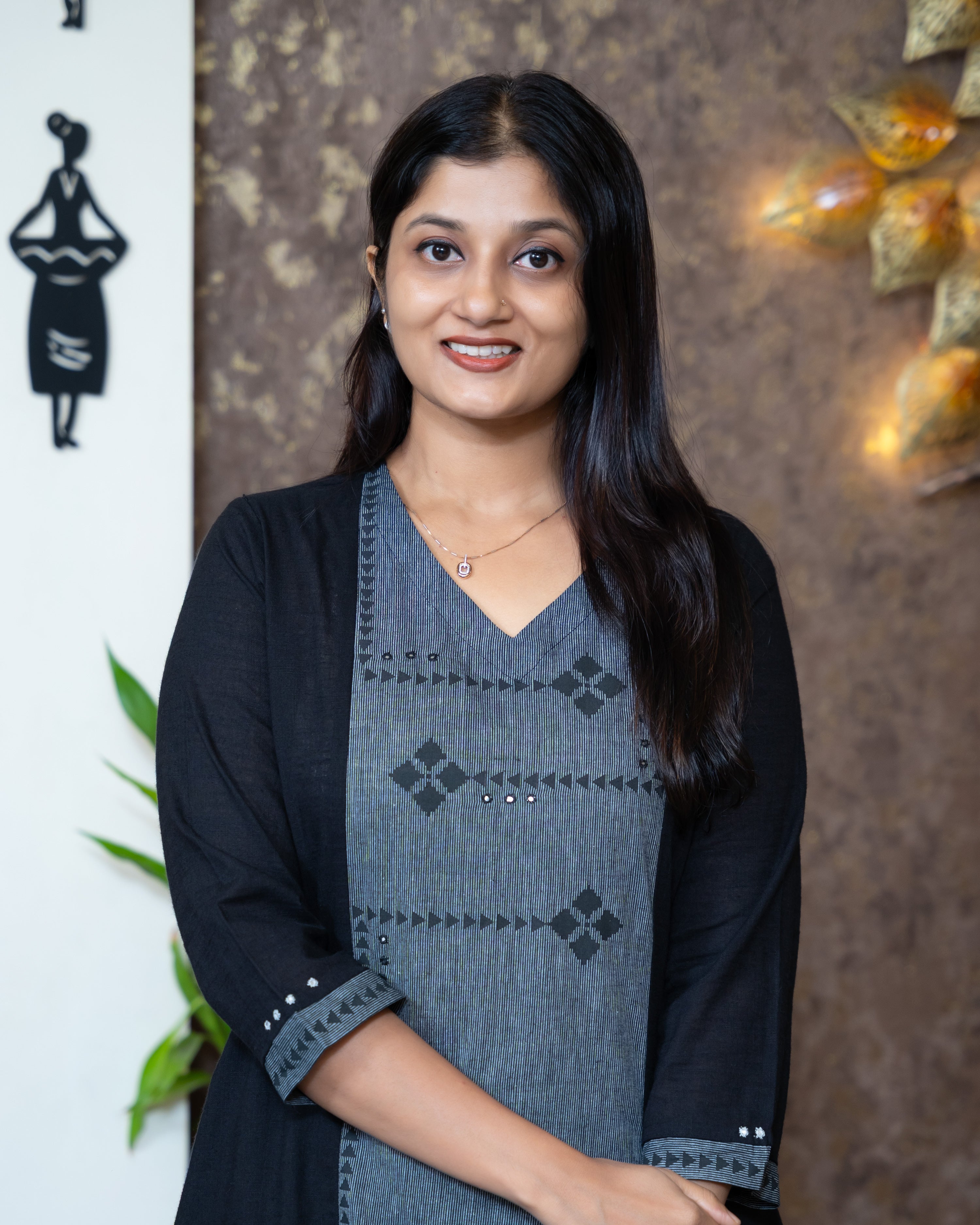 Load image into Gallery viewer, Cotton Kurti-8758
