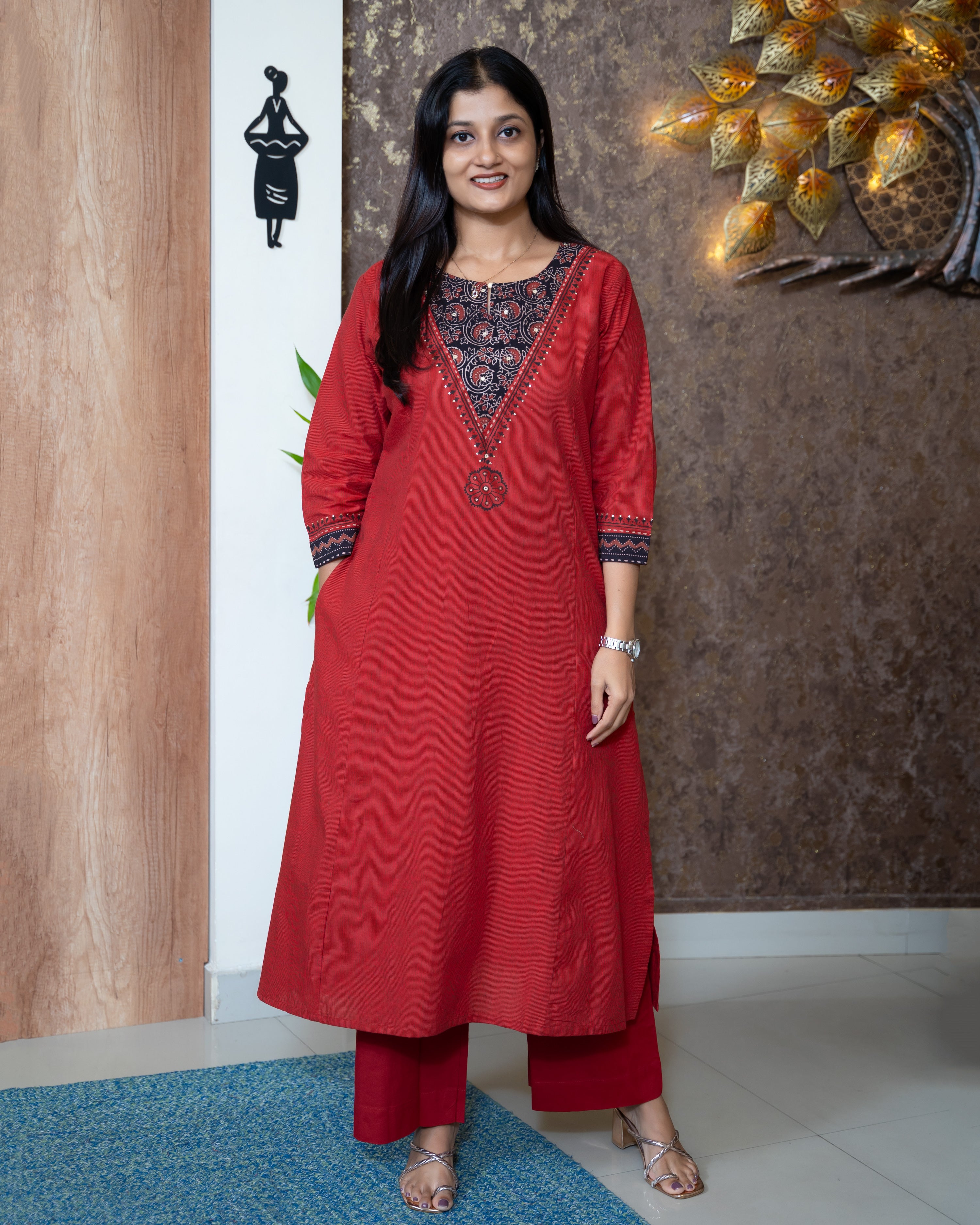 Load image into Gallery viewer, Cotton Kurti-8760
