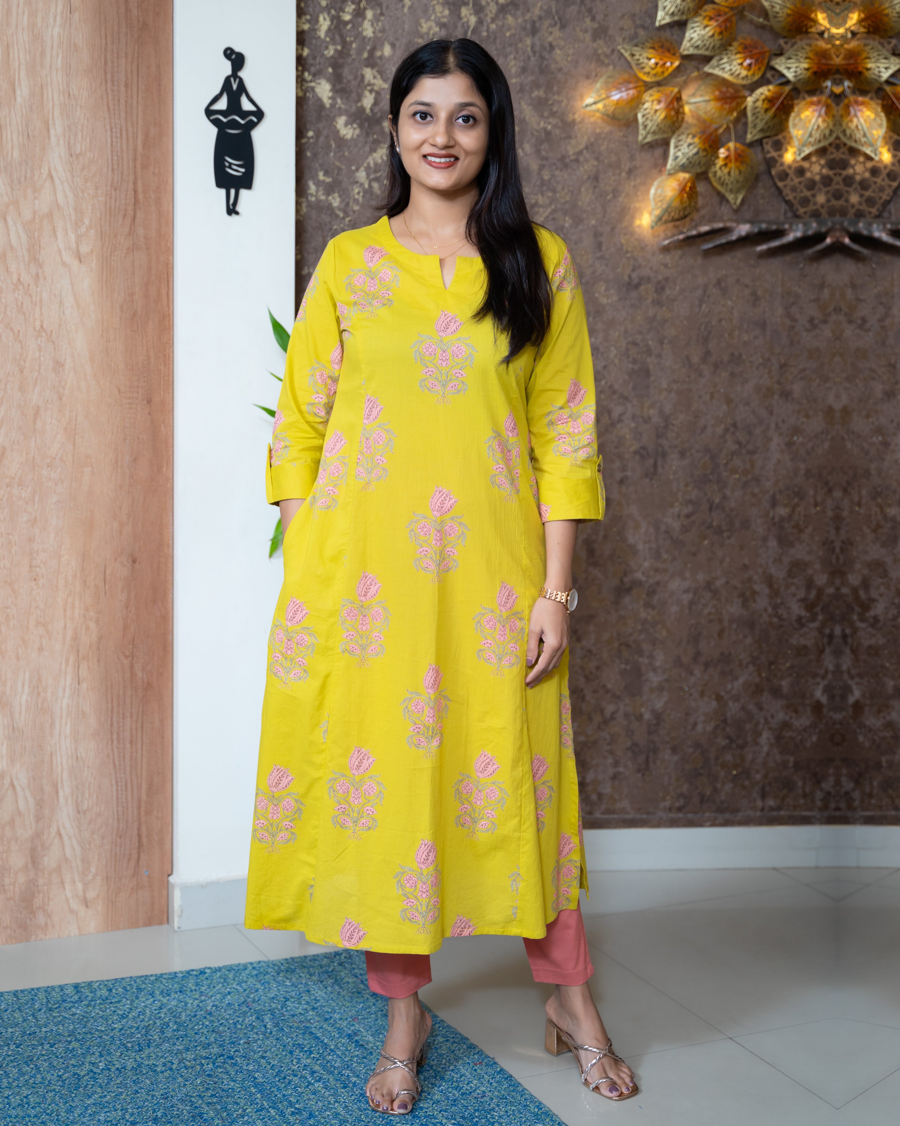 Load image into Gallery viewer, Cotton Kurti-8757
