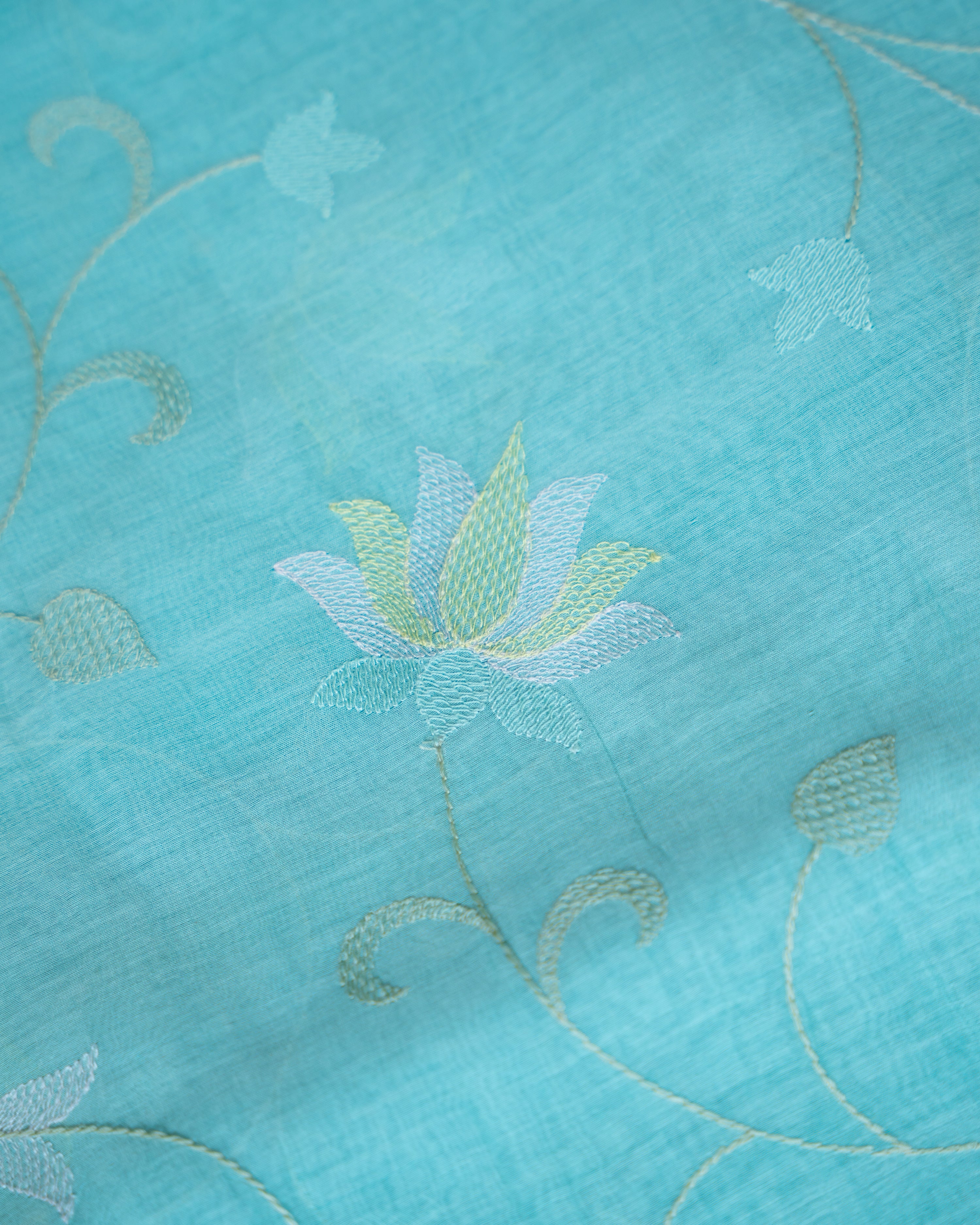 Load image into Gallery viewer, Mul Chanderi Fabric-6846
