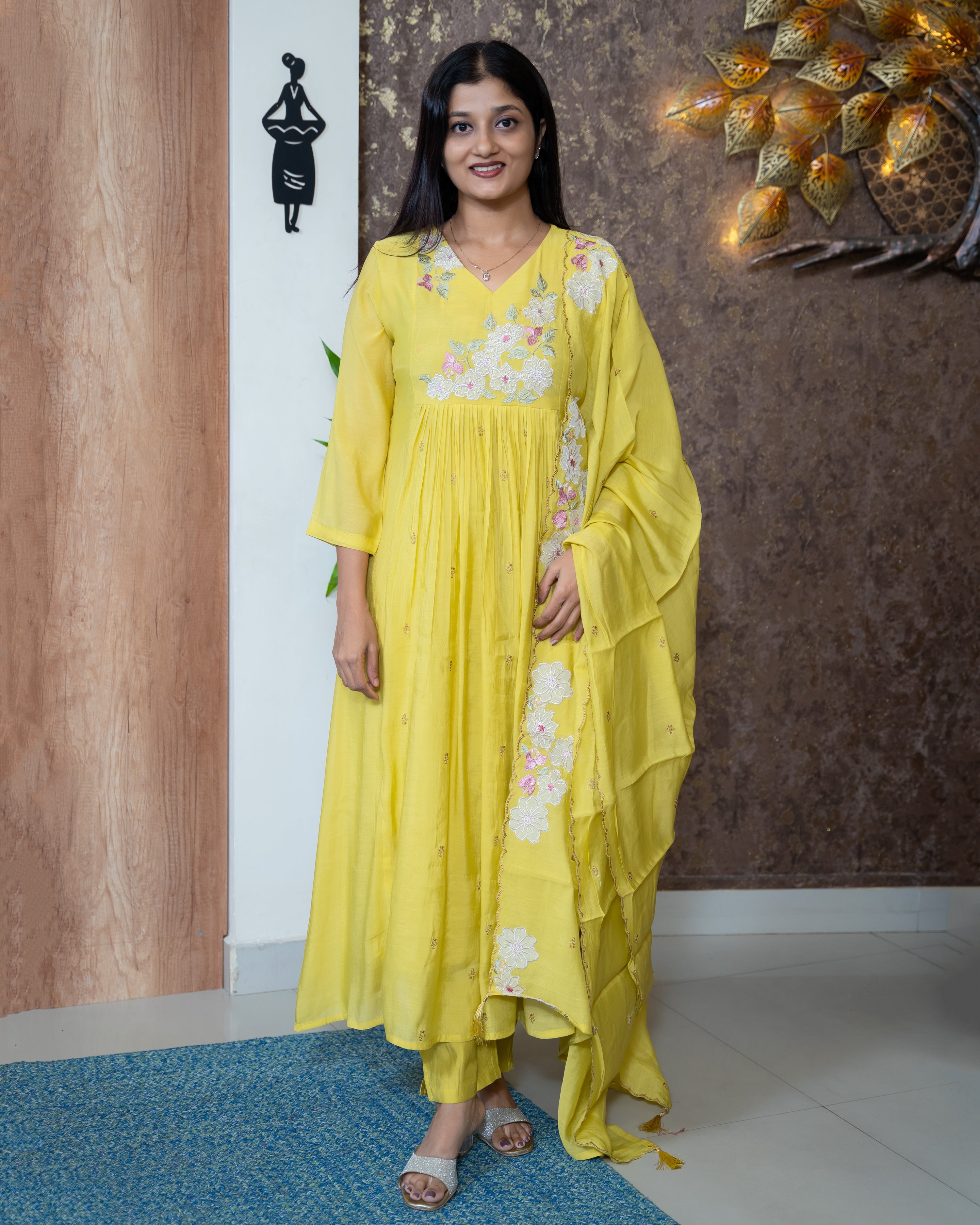 Load image into Gallery viewer, Mul Chanderi Suit-8790
