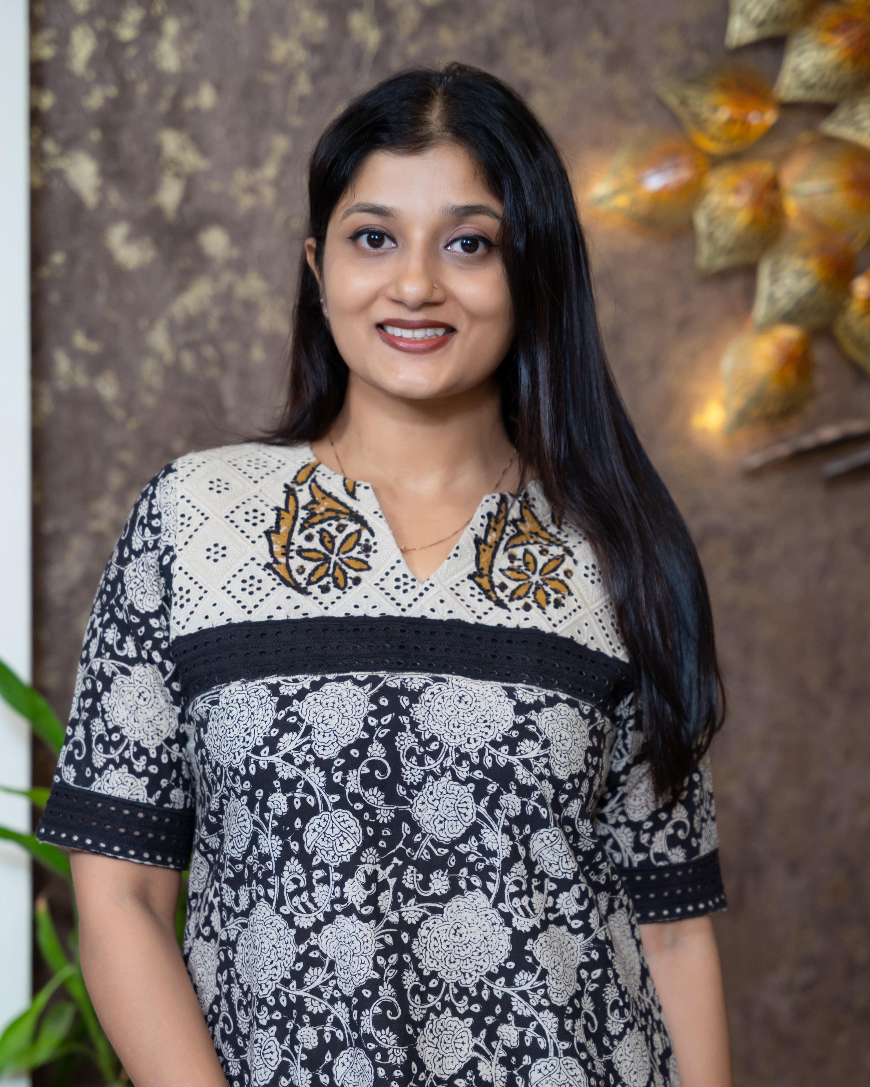 Load image into Gallery viewer, Cotton Designer Kurti(Pre-Order)-1154
