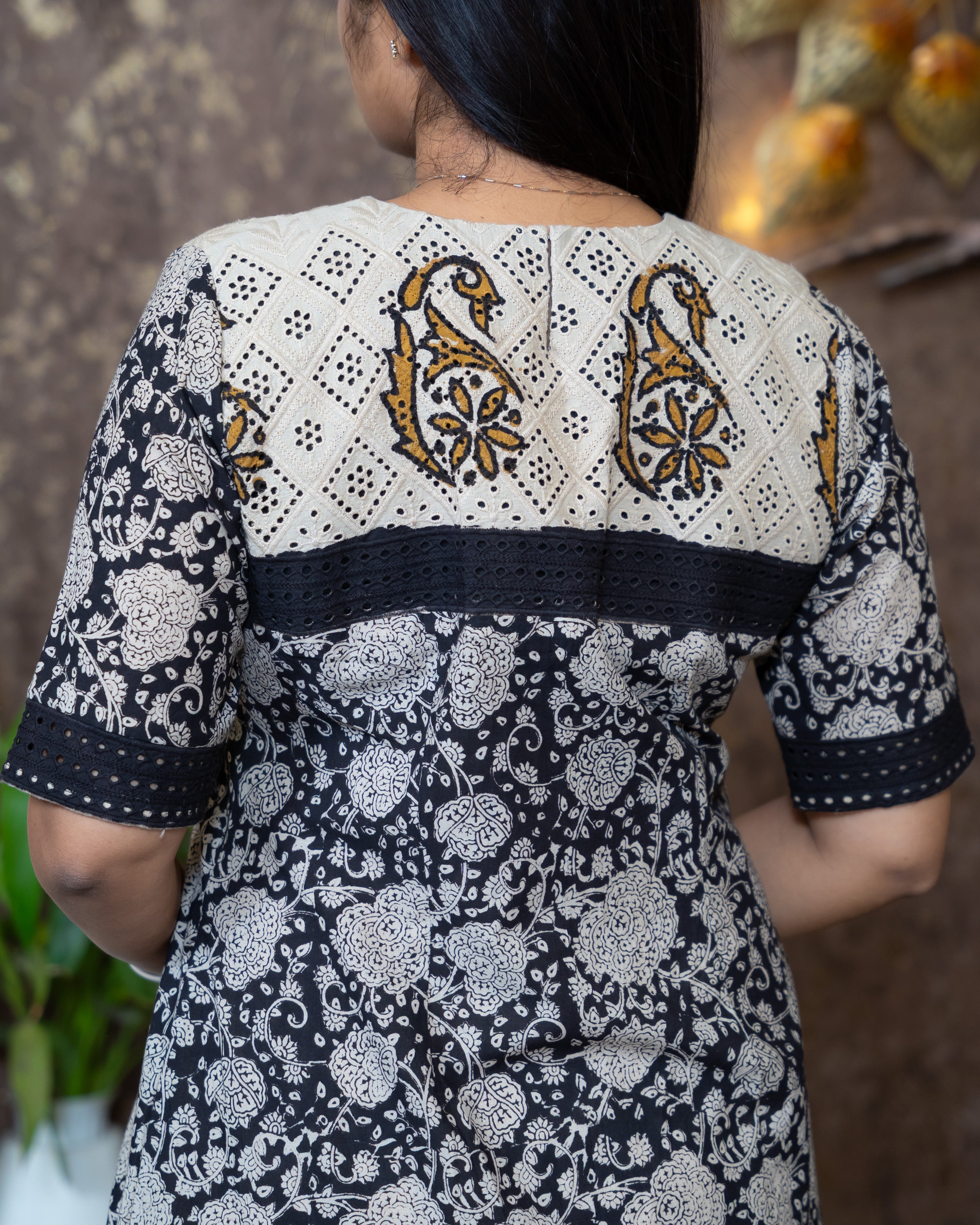 Load image into Gallery viewer, Cotton Designer Kurti(Pre-Order)-1154
