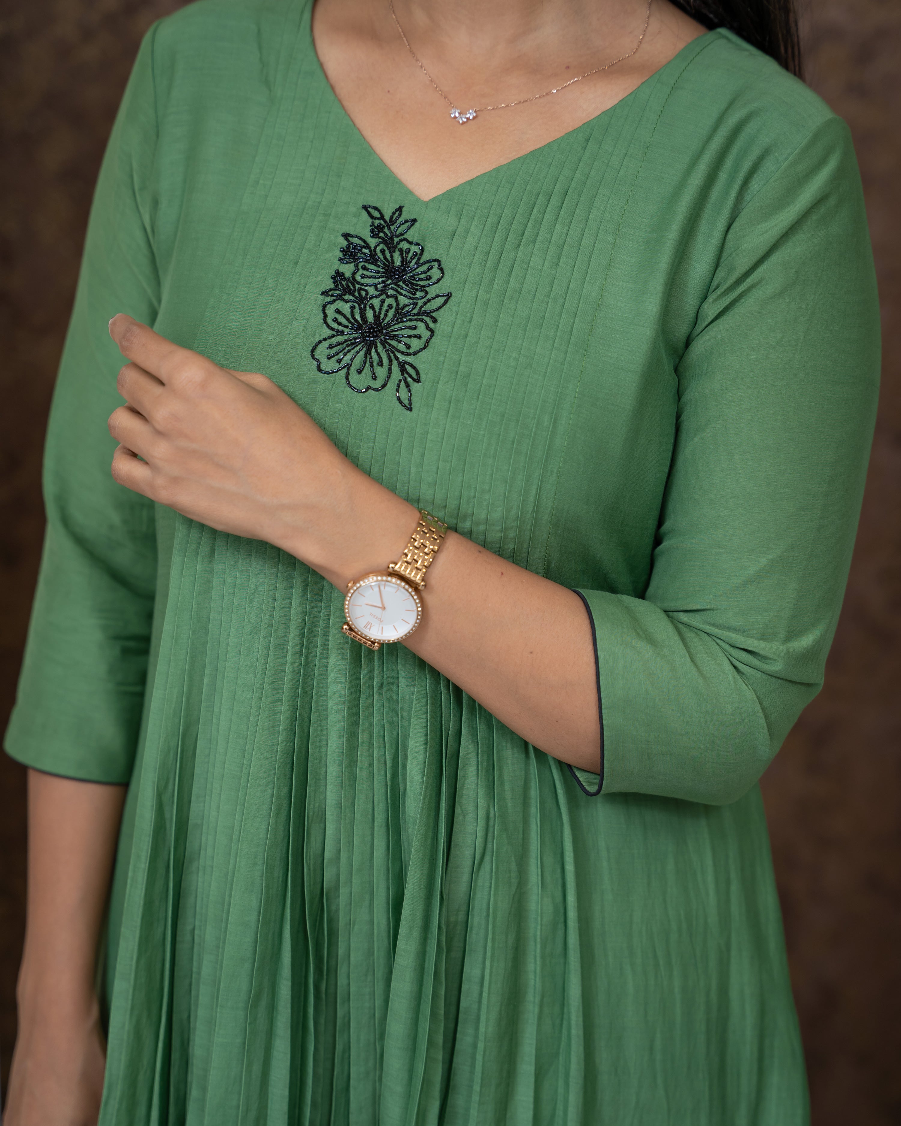 Load image into Gallery viewer, Mul Chanderi Designer Kurti(Pre-Order)-4242
