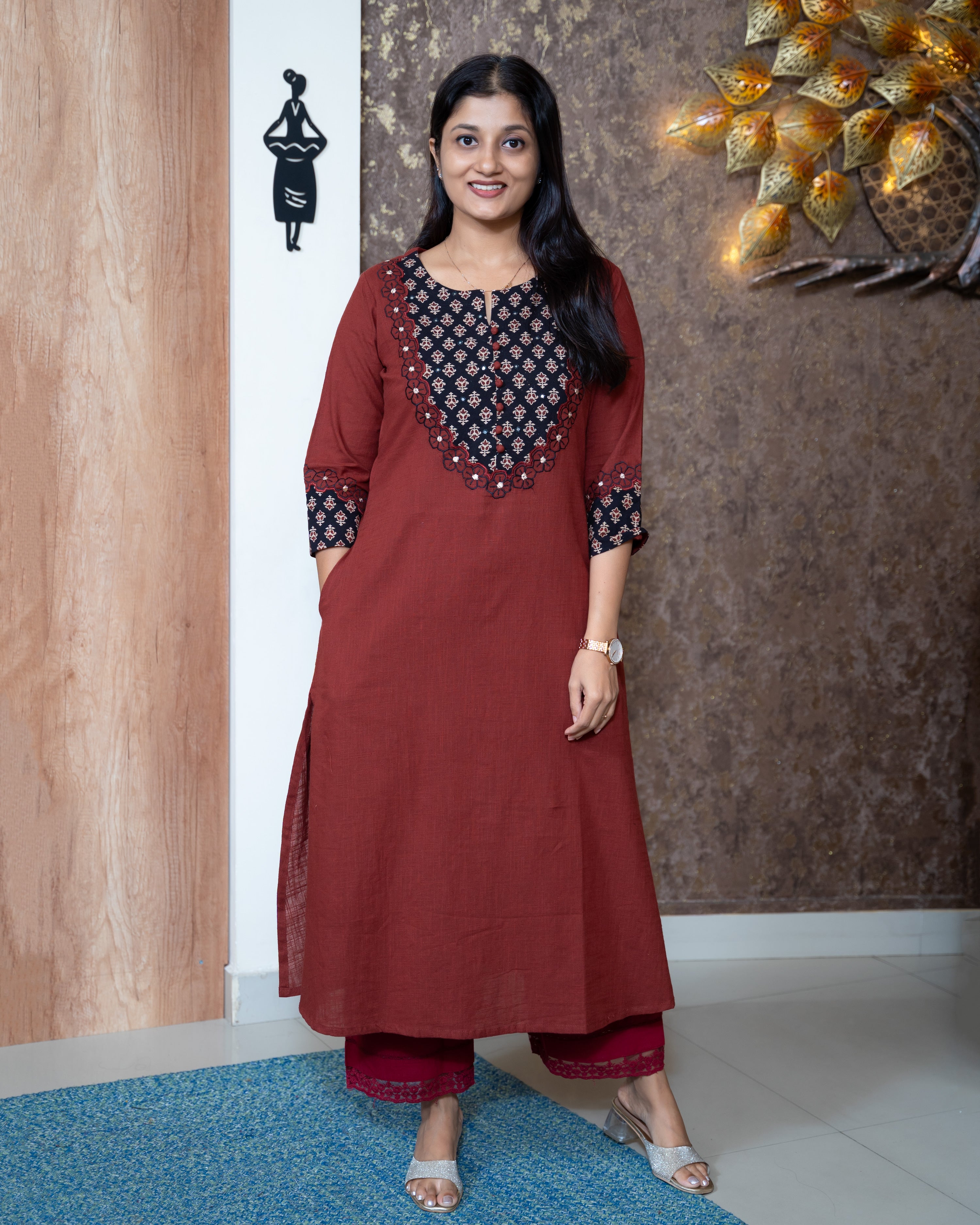 Load image into Gallery viewer, Cotton Kurti-8389
