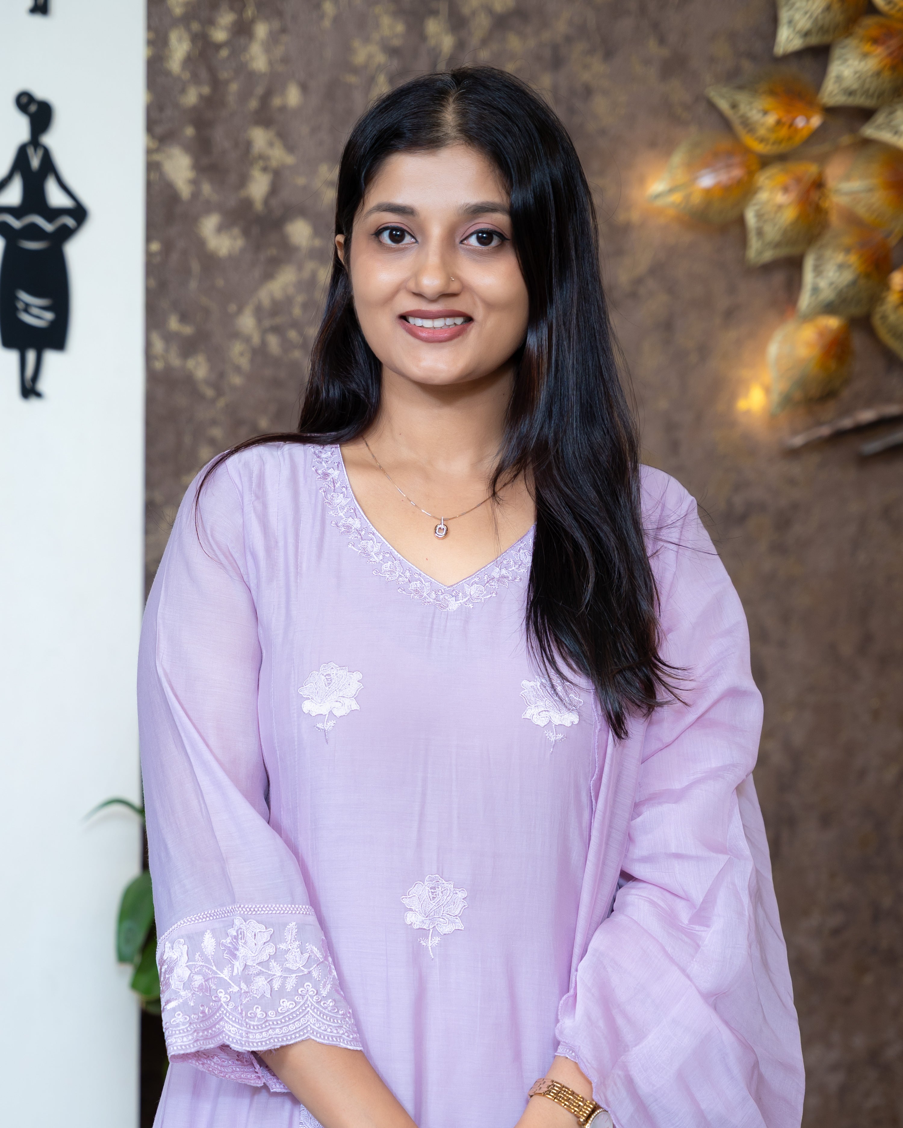 Load image into Gallery viewer, Mul Chanderi Suit-8376

