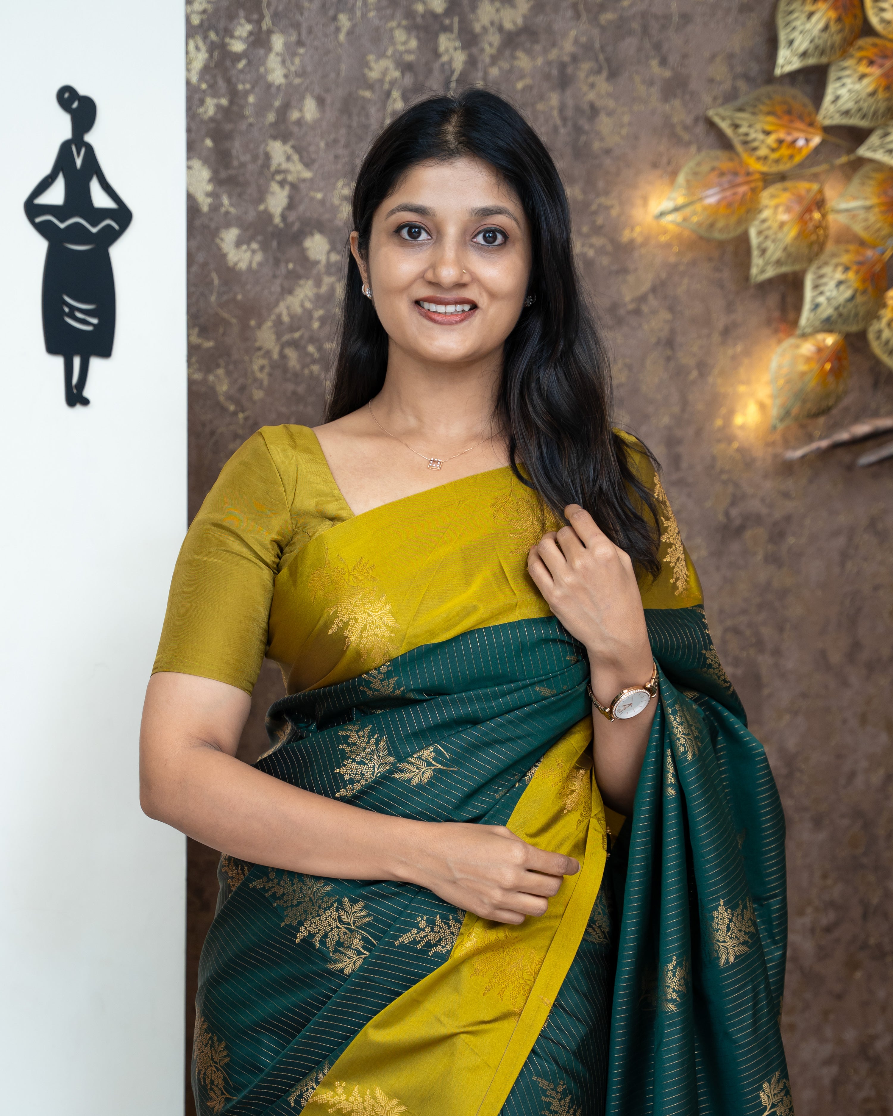 Load image into Gallery viewer, Semi Silk Saree-2609
