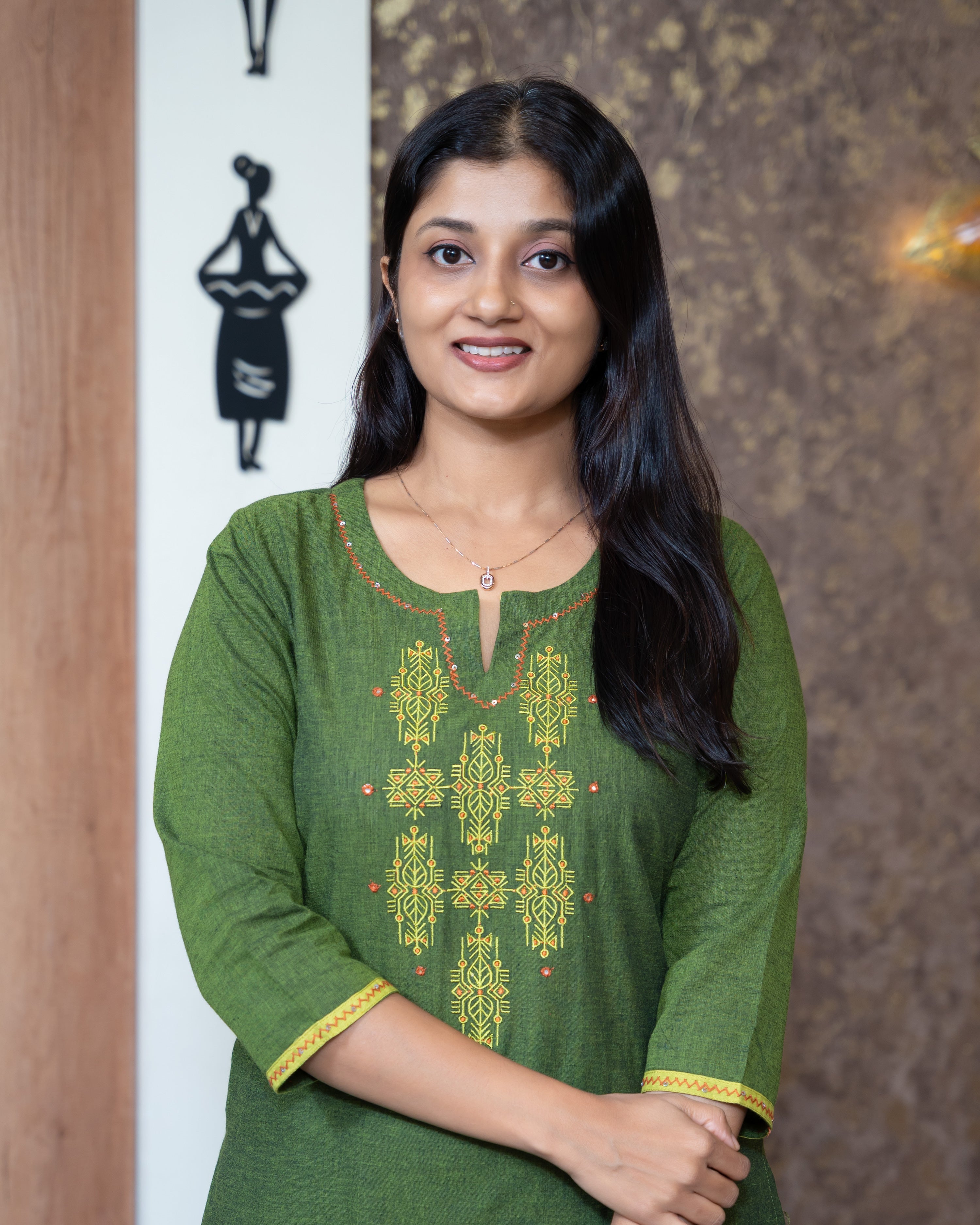 Load image into Gallery viewer, Cotton Kurti-8401
