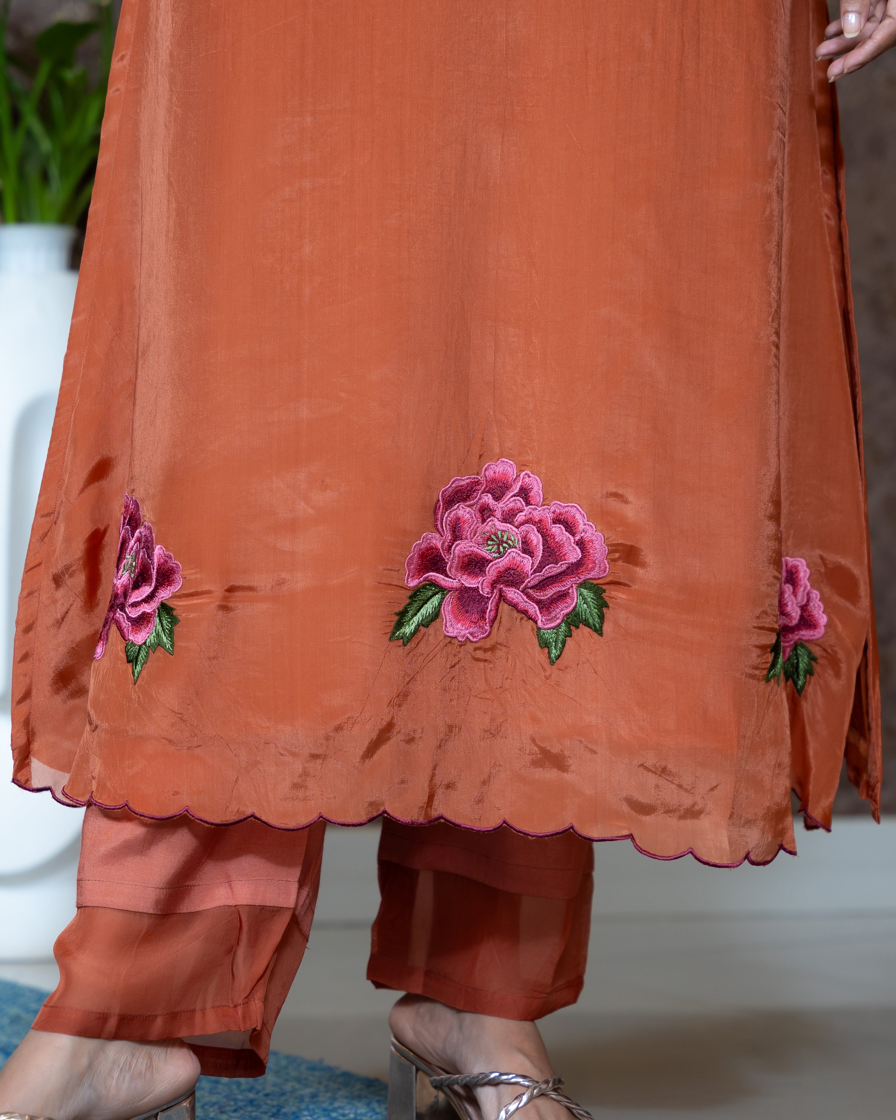 Load image into Gallery viewer, Glossy Organza Designer Kurti(Pre-Order)-977
