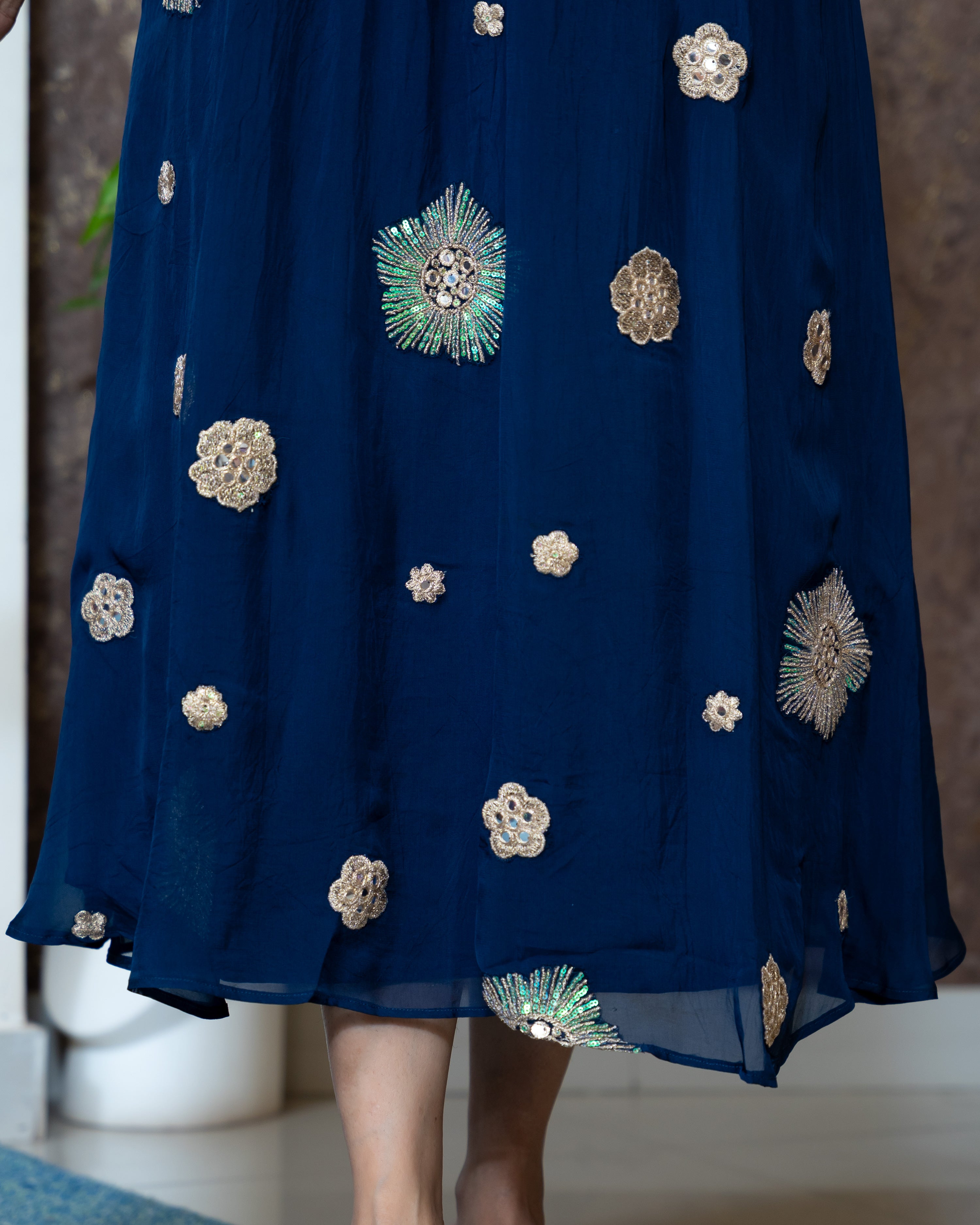 Load image into Gallery viewer, Viscose Organza Designer Wear(Pre-Order)-1128
