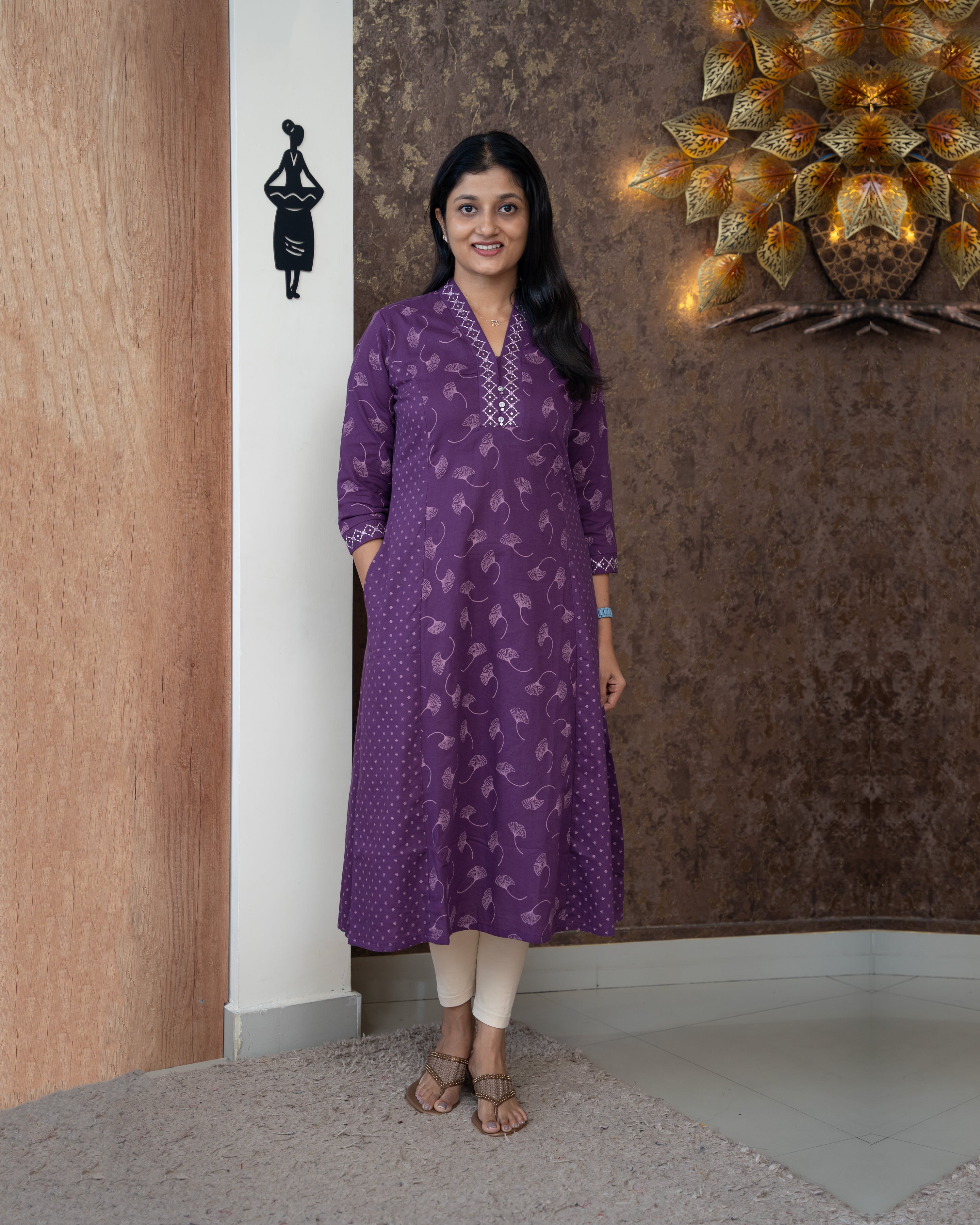 Load image into Gallery viewer, Pure Cotton Kurti-4280
