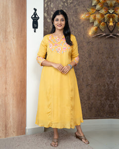 Chinnon Chiffon Designer Kurti(Pre-Order)-4301